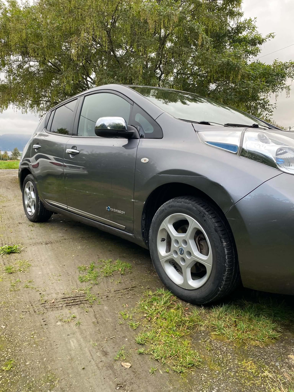 Nissan Leaf 24 kWh, 109ps, 2014