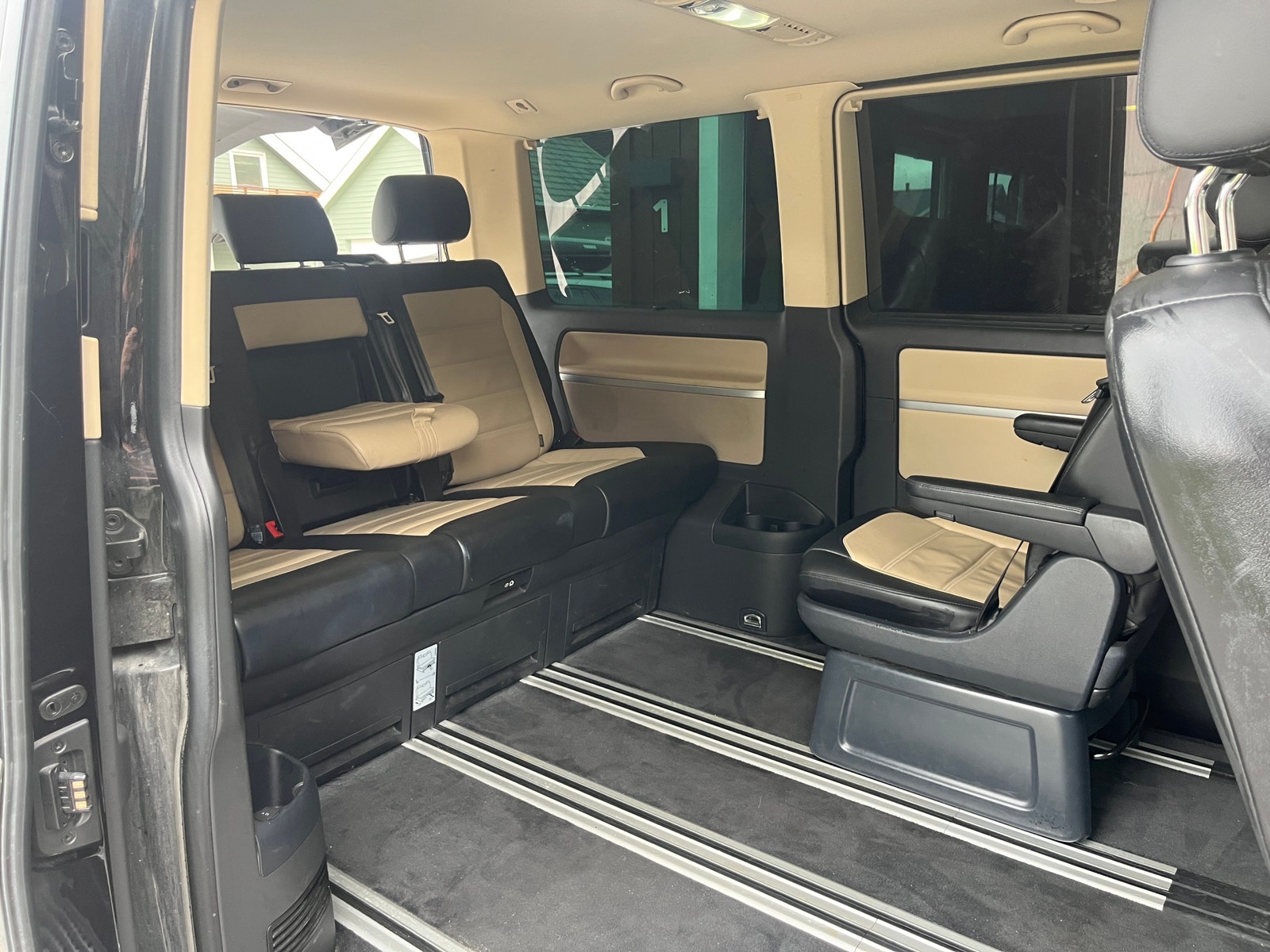 Volkswagen Multivan 2.0 TDI BMT 4Motion DSG Sequential, 7-trins, 150ps, 2018