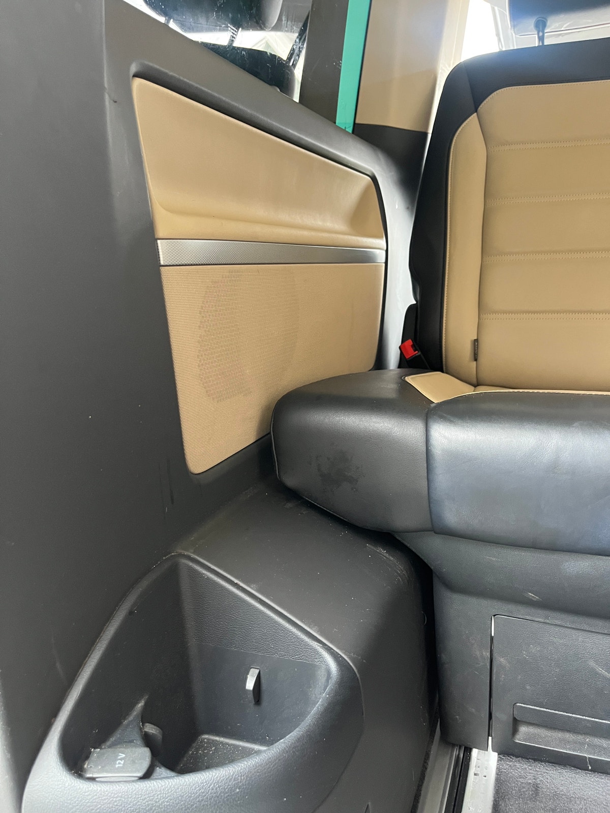 Volkswagen Multivan 2.0 TDI BMT 4Motion DSG Sequential, 7-trins, 150ps, 2018