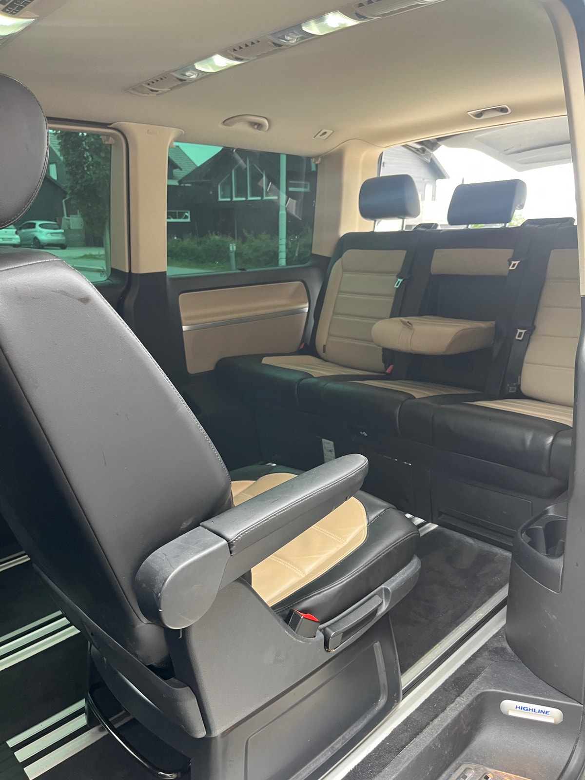 Volkswagen Multivan 2.0 TDI BMT 4Motion DSG Sequential, 7-trins, 150ps, 2018