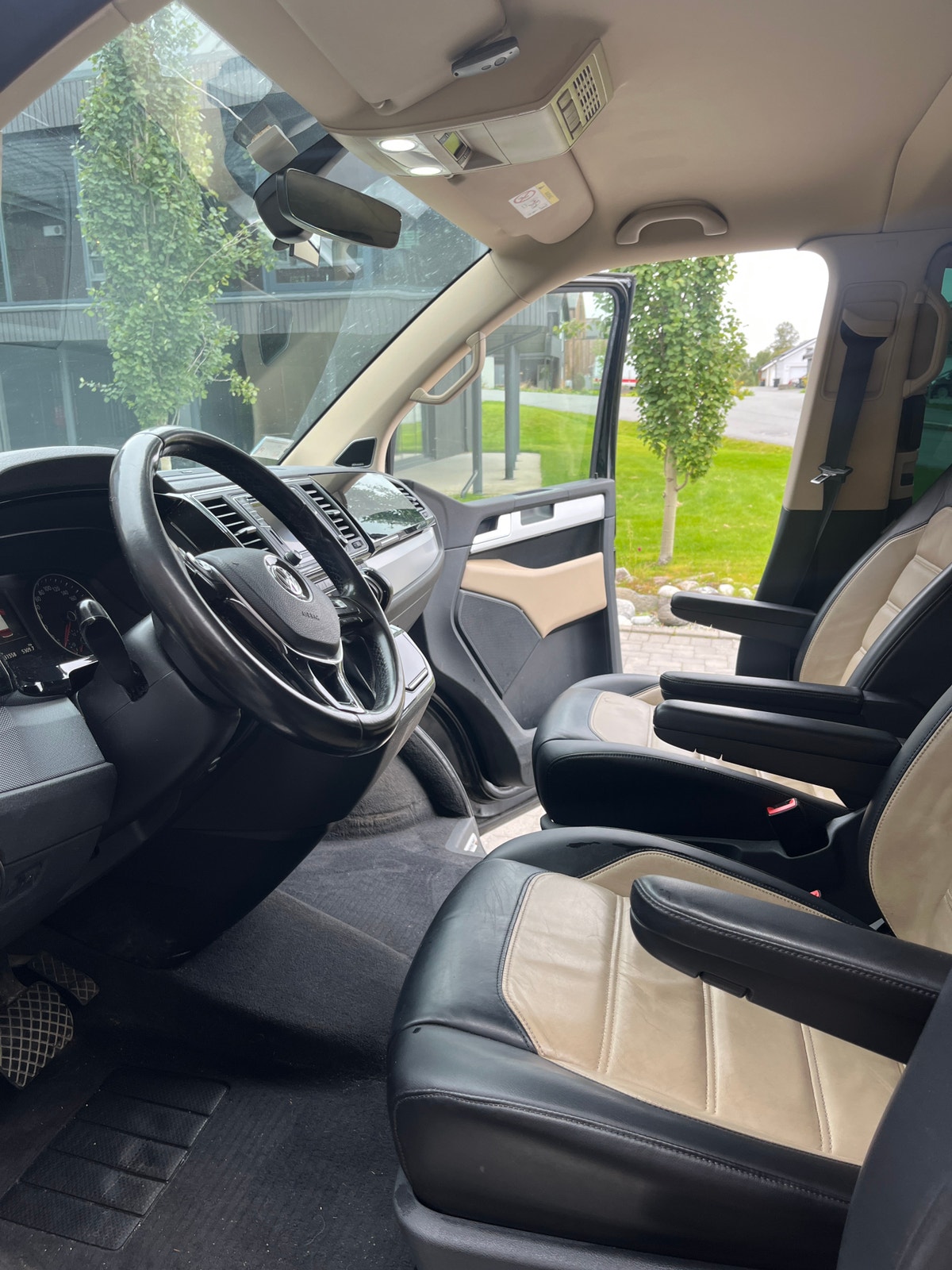 Volkswagen Multivan 2.0 TDI BMT 4Motion DSG Sequential, 7-trins, 150ps, 2018