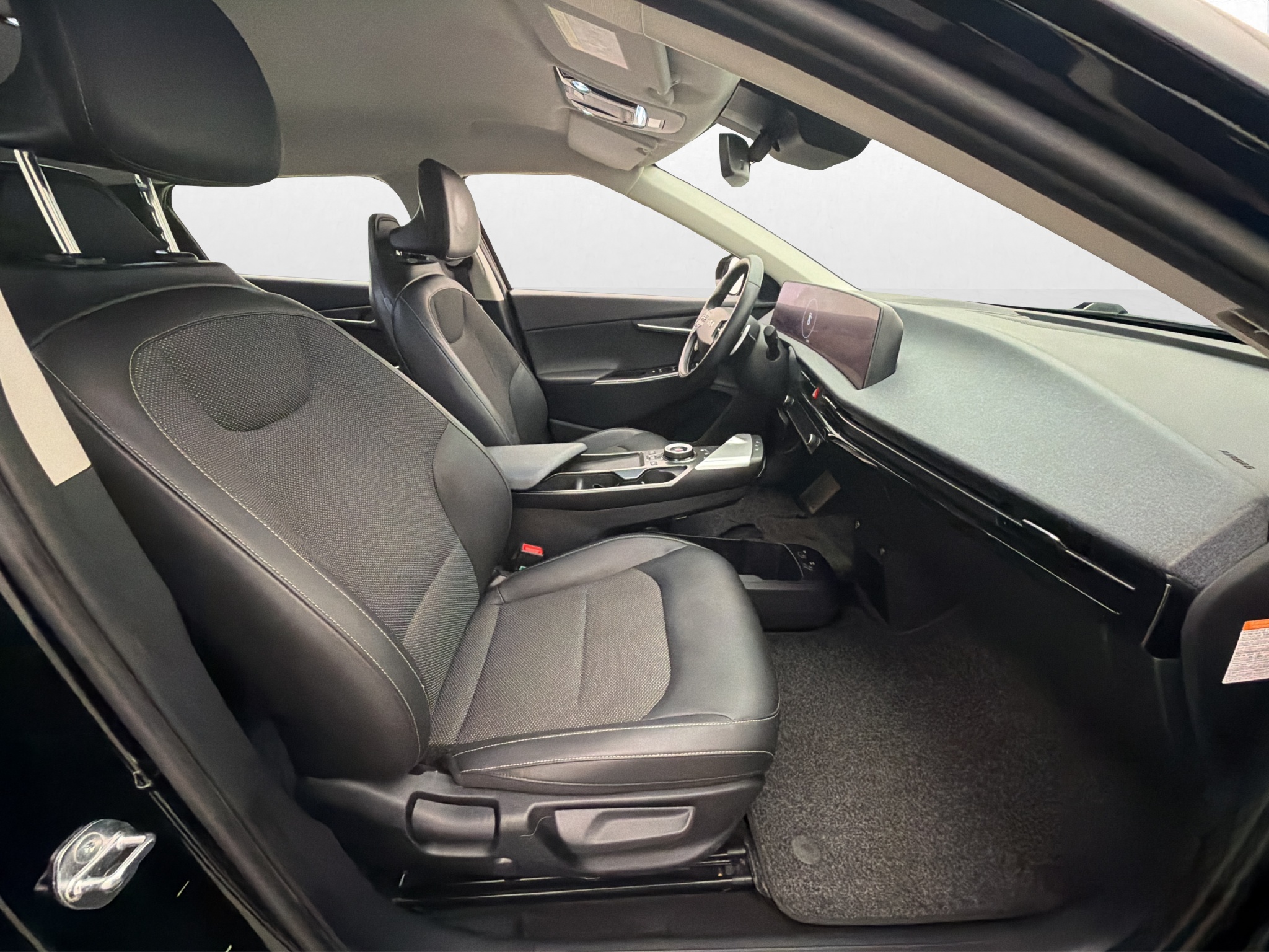 Kia EV6 77.4 kWh, 228ps, 2023