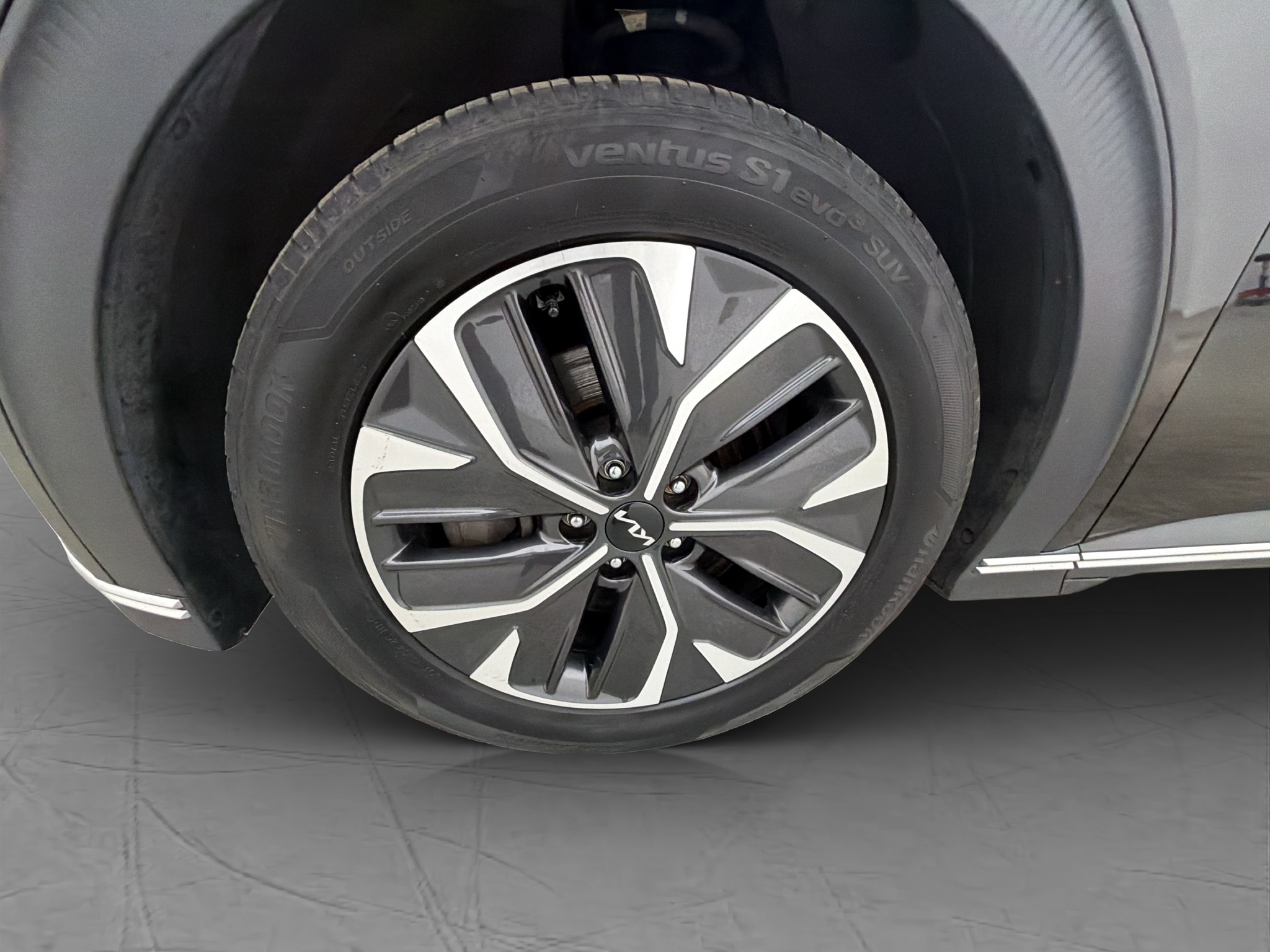 Kia EV6 77.4 kWh, 228ps, 2023