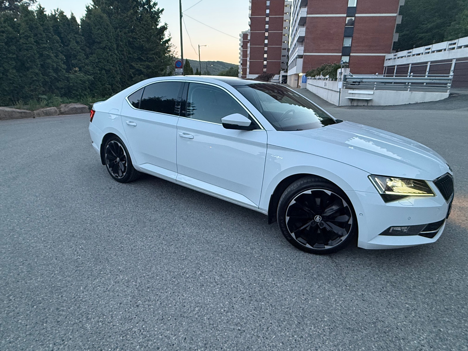 Škoda Superb 2.0 TDI 4x4 SCR DSG Sequential, 190hp, 2016