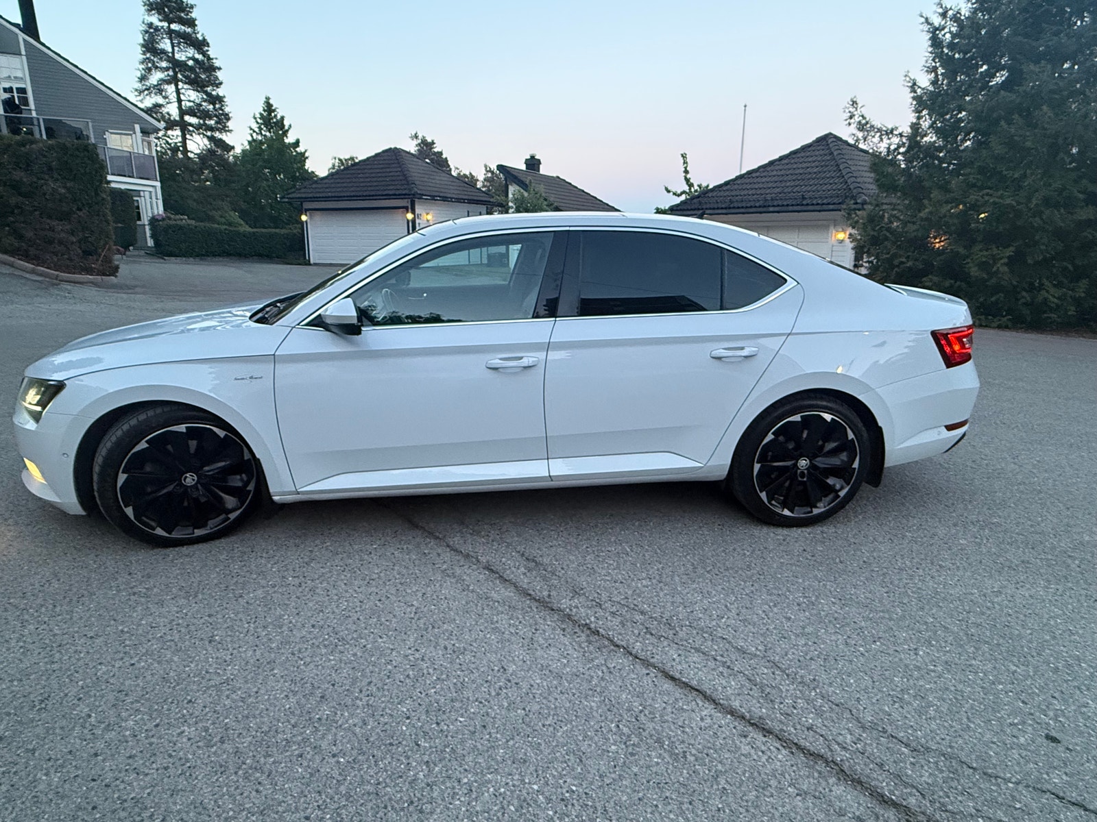 Škoda Superb 2.0 TDI 4x4 SCR DSG Sequential, 190hp, 2016