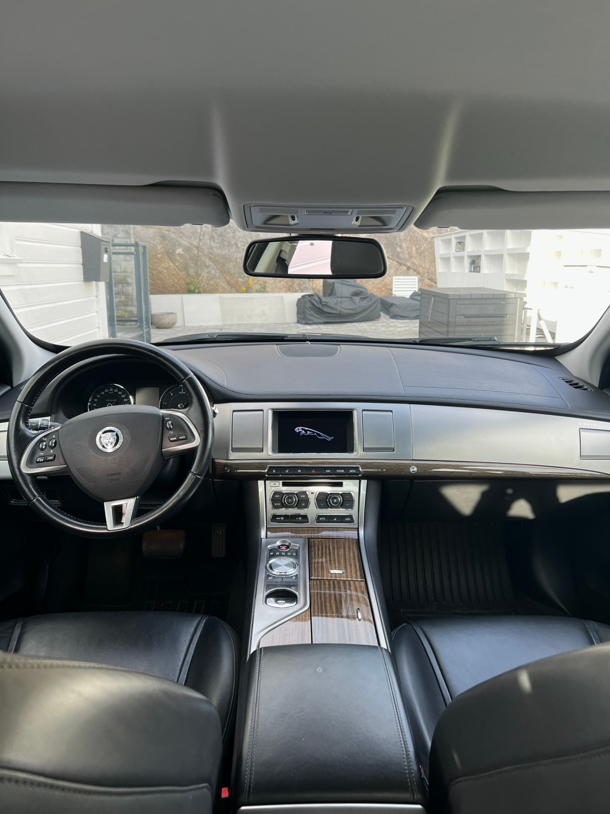 Jaguar XF 2.2 TDi4 Automatic, 8-trins, 190ps, 2012