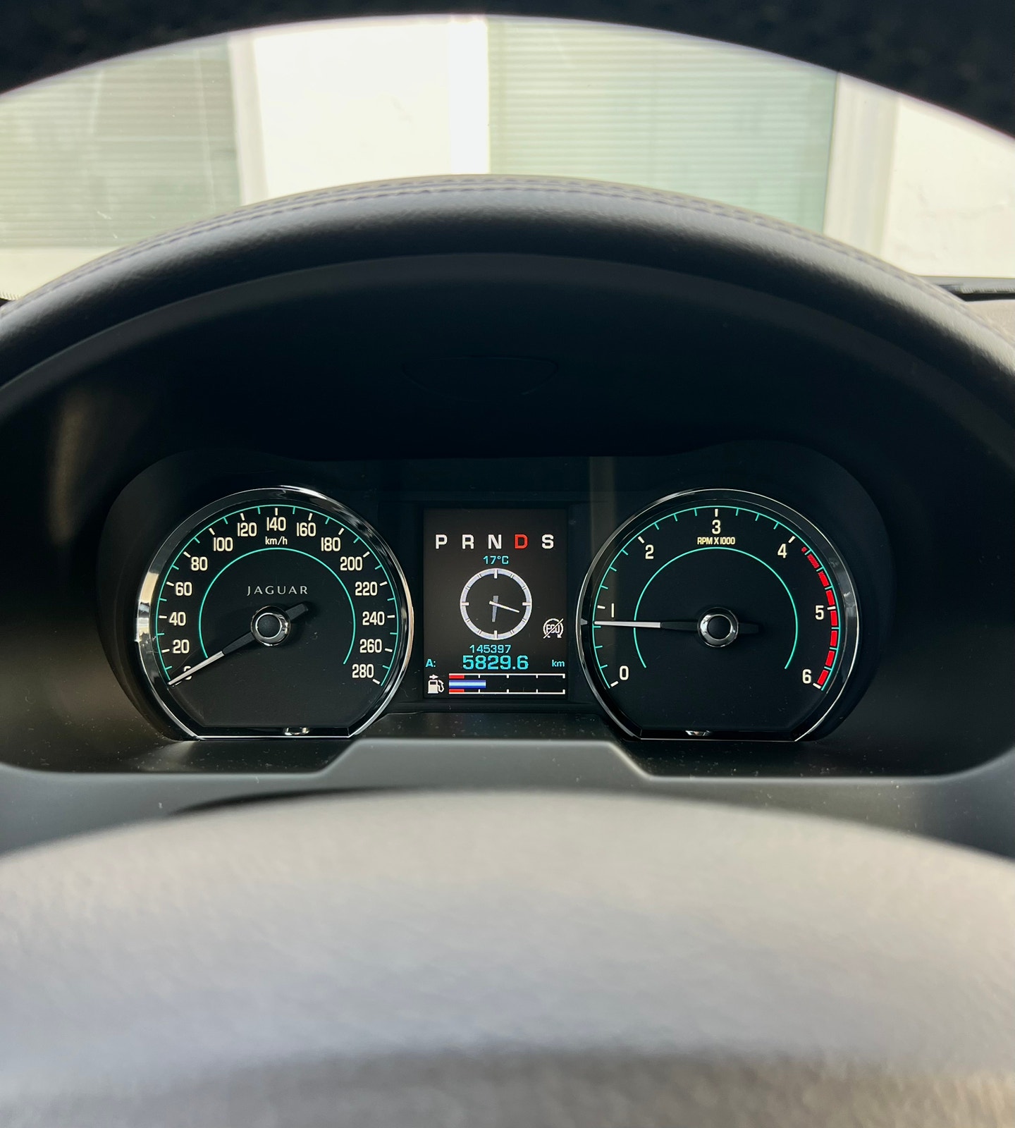 Jaguar XF 2.2 TDi4 Automatic, 8-trins, 190ps, 2012