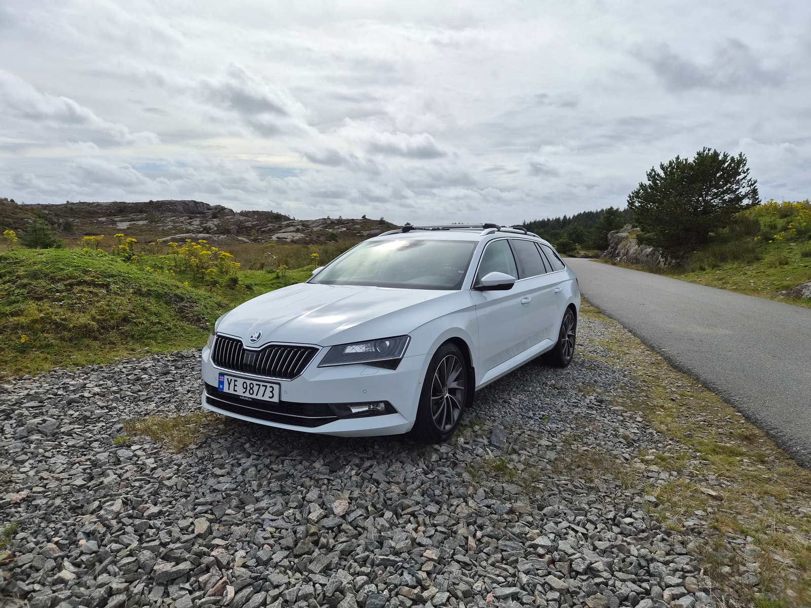 Škoda Superb Combi 1.8 TSI DSG Sequential, 7-trins, 180ps, 2016