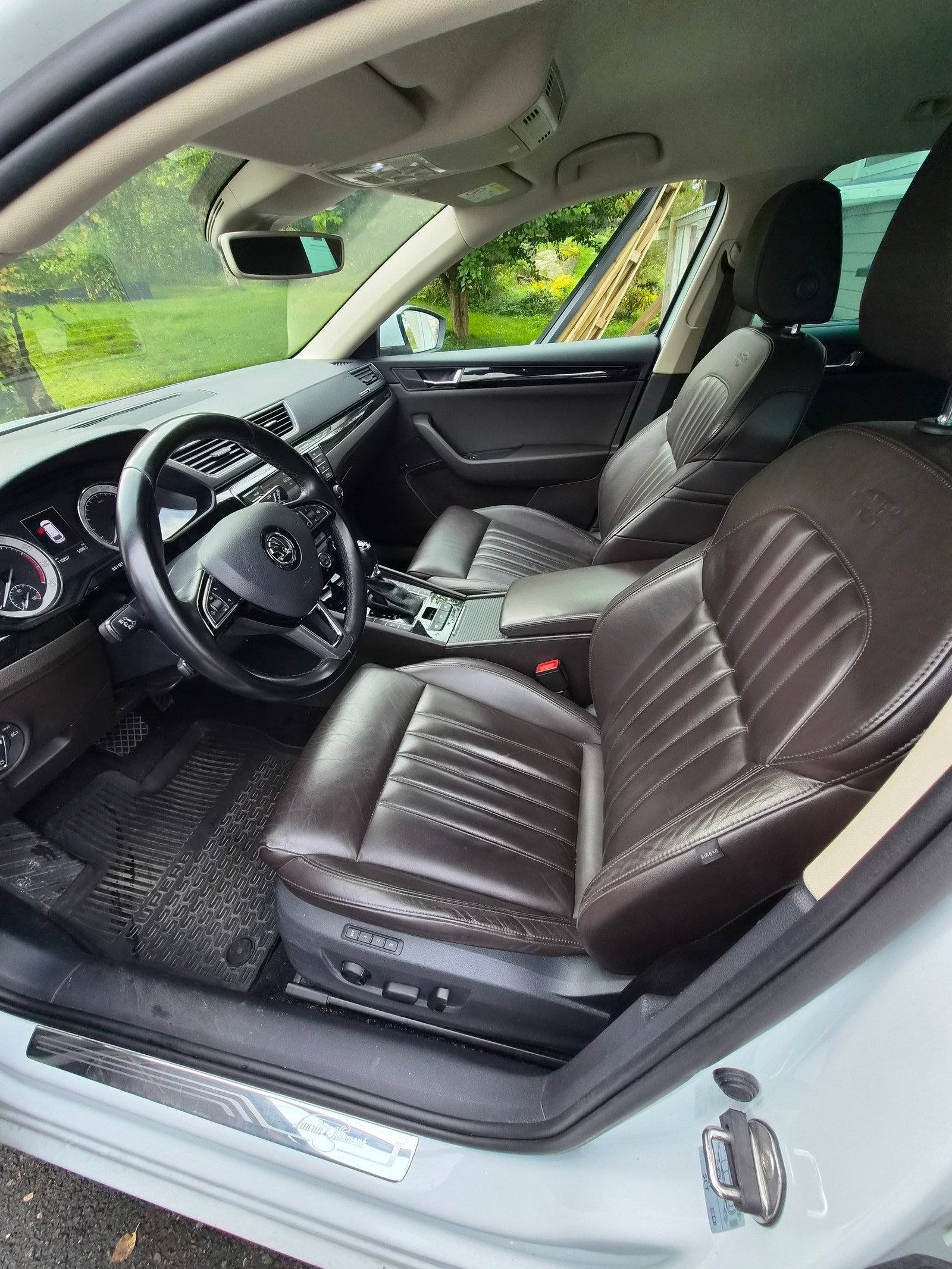 Škoda Superb Combi 1.8 TSI DSG Sequential, 7-trins, 180ps, 2016