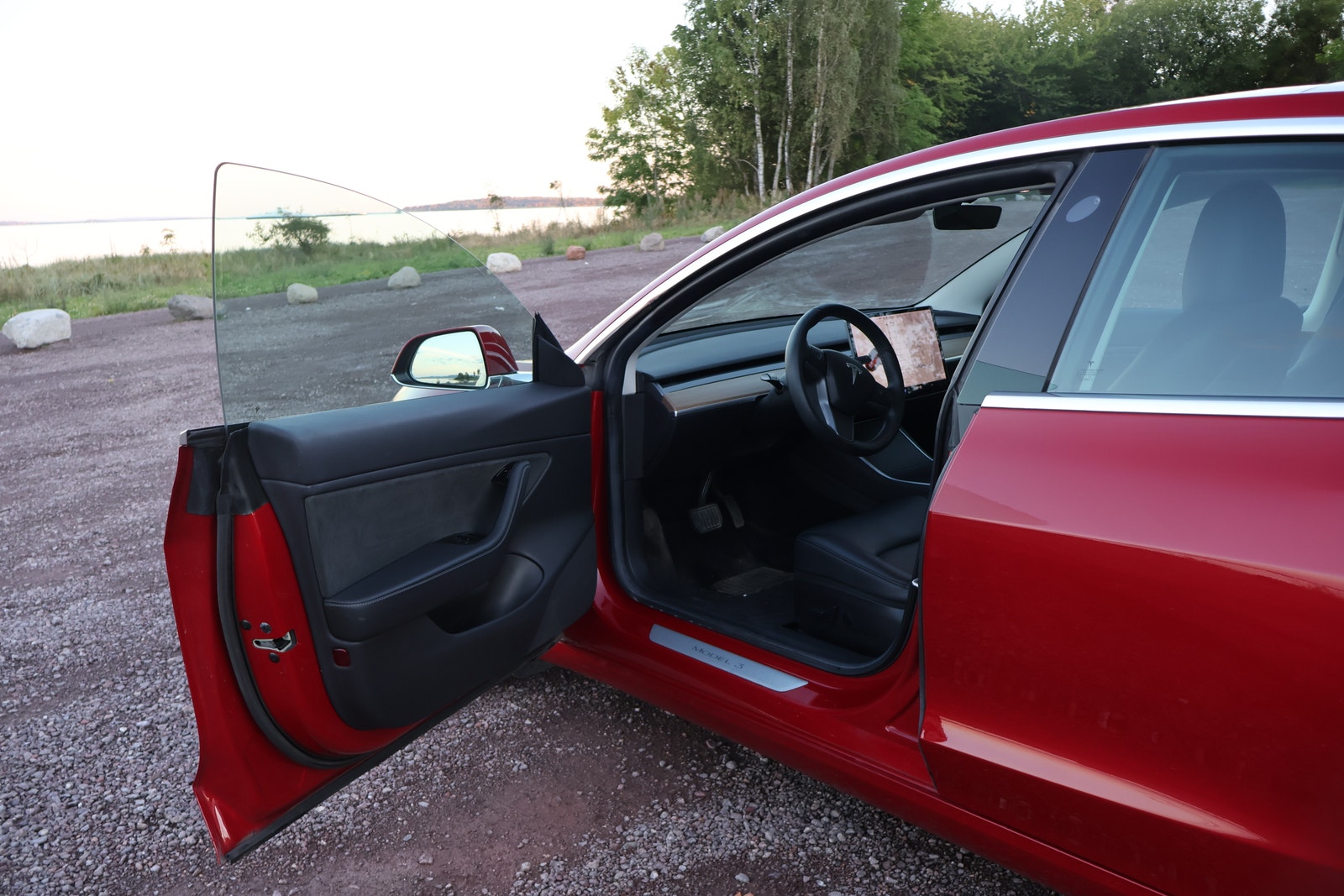 Tesla Model 3 Standard Range Plus, 306ps, 2019