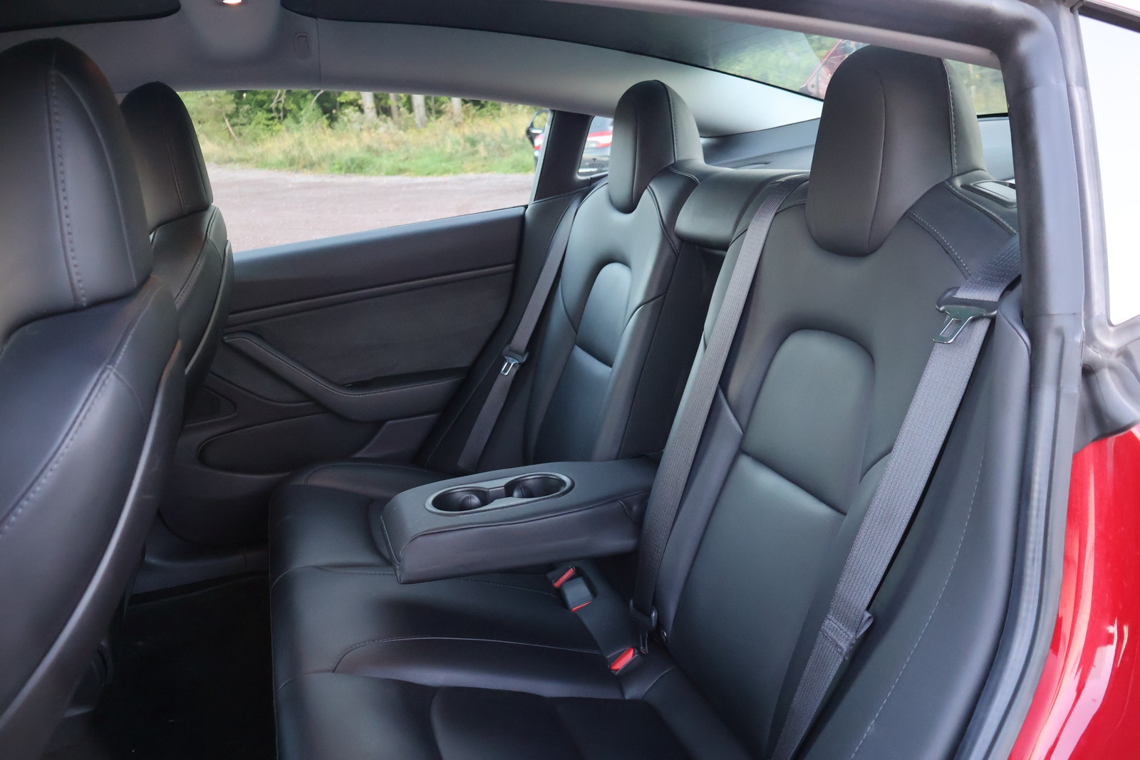 Tesla Model 3 Standard Range Plus, 306ps, 2019