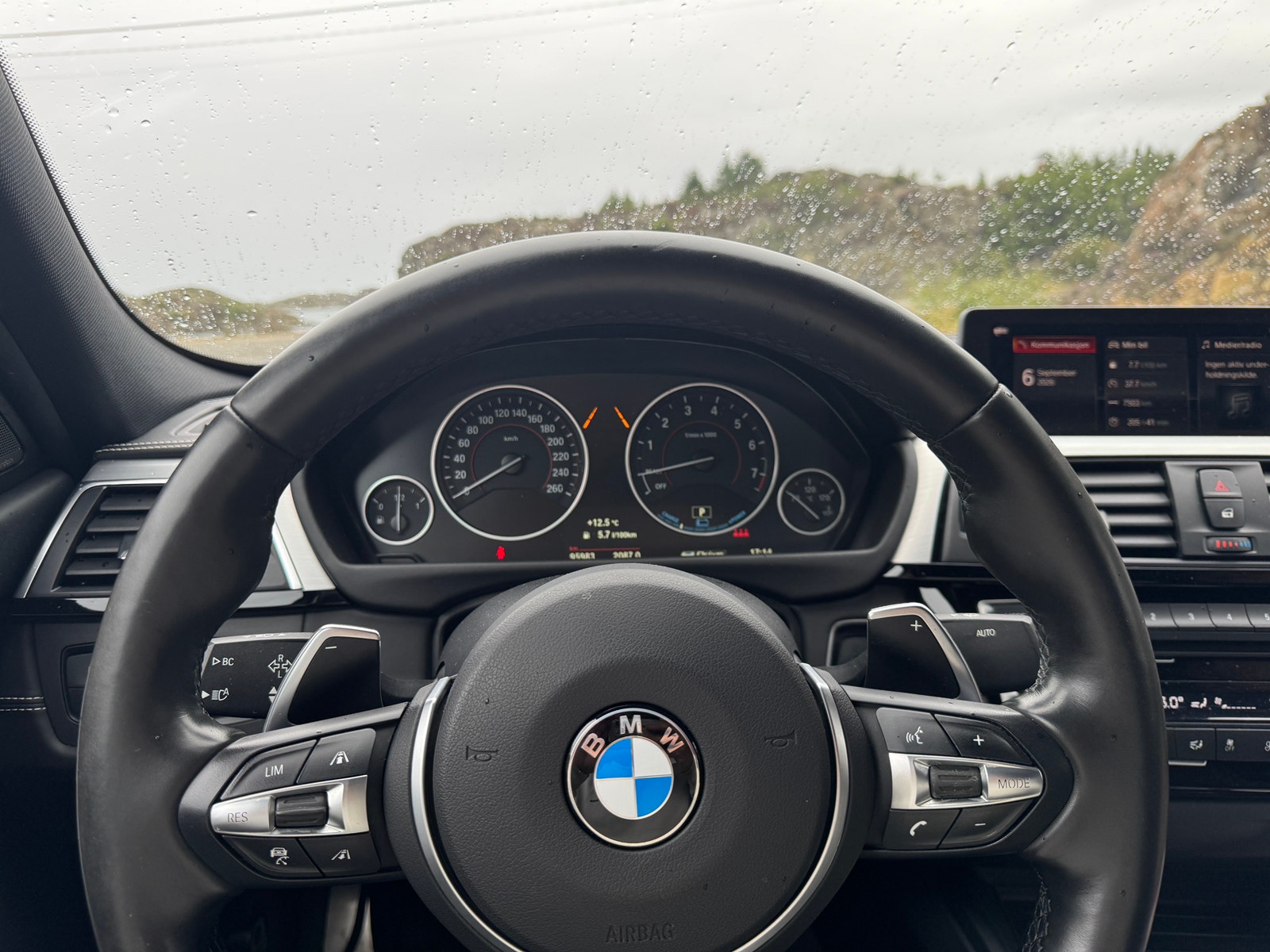BMW 330e Sedan Steptronic, 8-trins, 252ps, 2018
