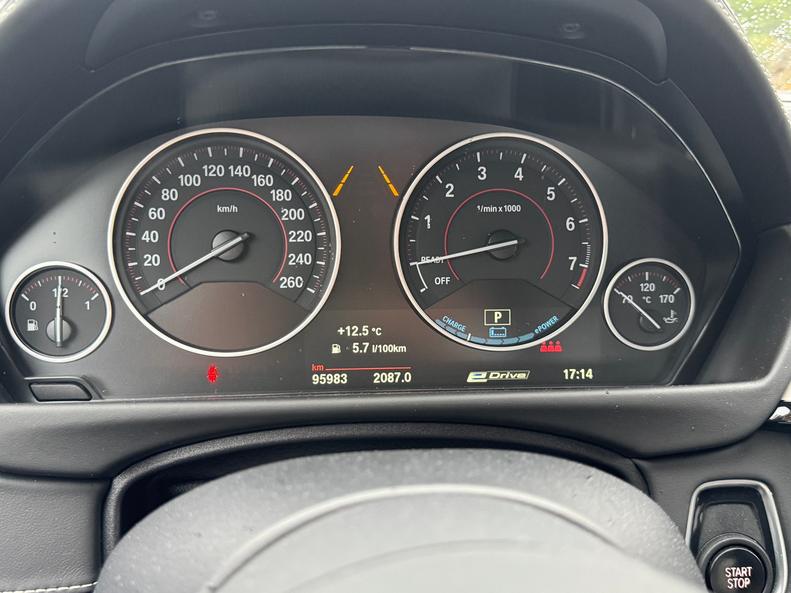 BMW 330e Sedan Steptronic, 8-trins, 252ps, 2018
