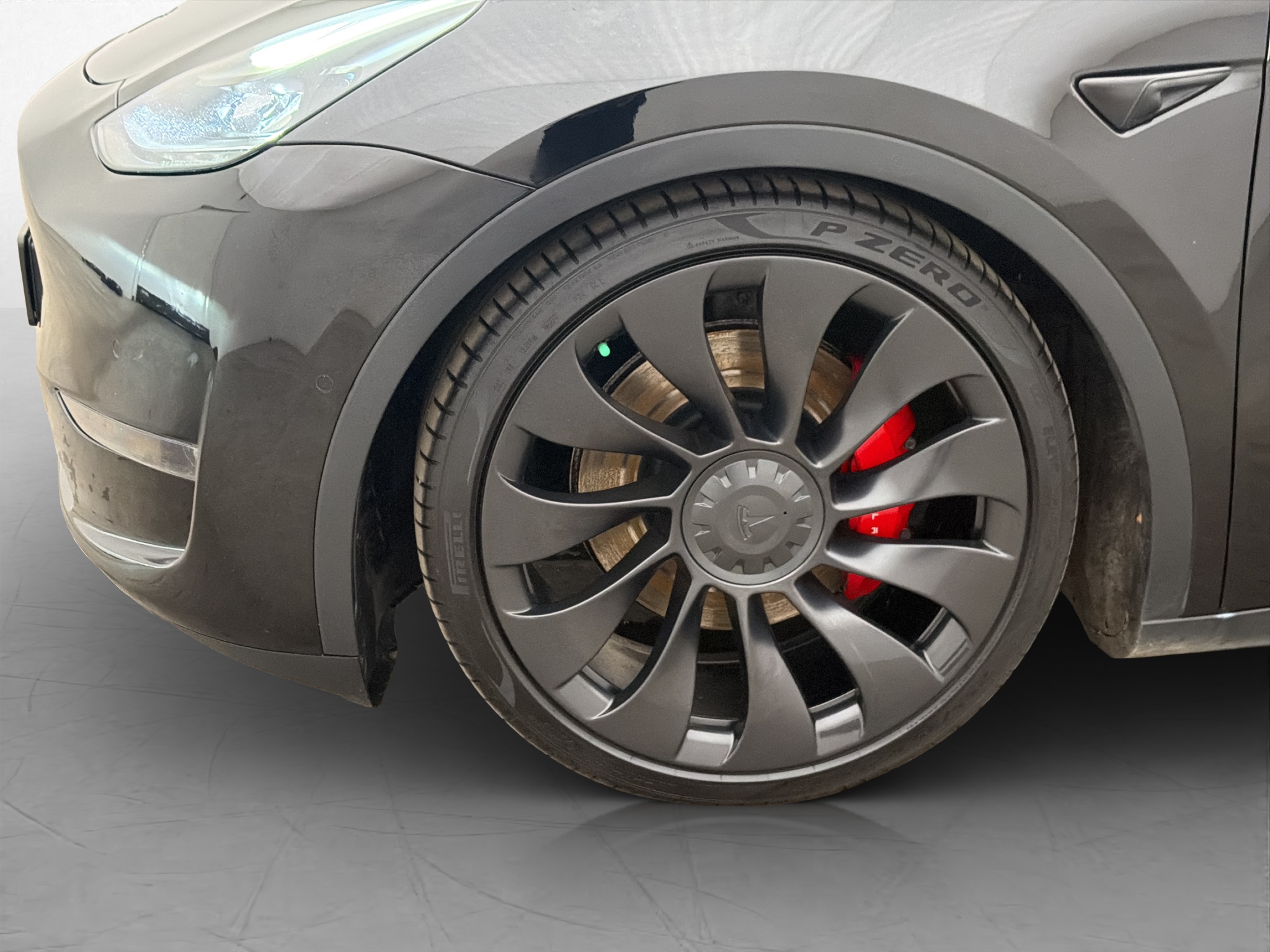 Tesla Model Y Performance, 534ps, 2022