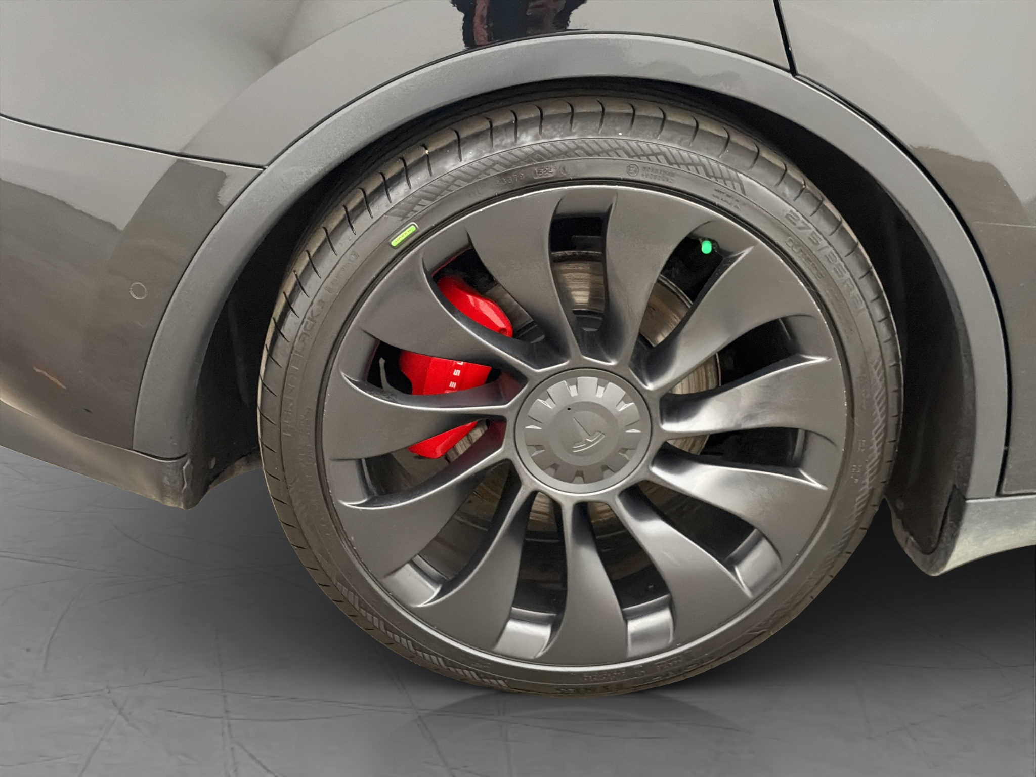 Tesla Model Y Performance, 534ps, 2022