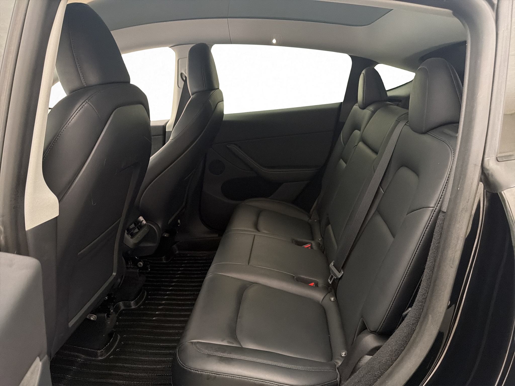 Tesla Model Y Performance, 534ps, 2022