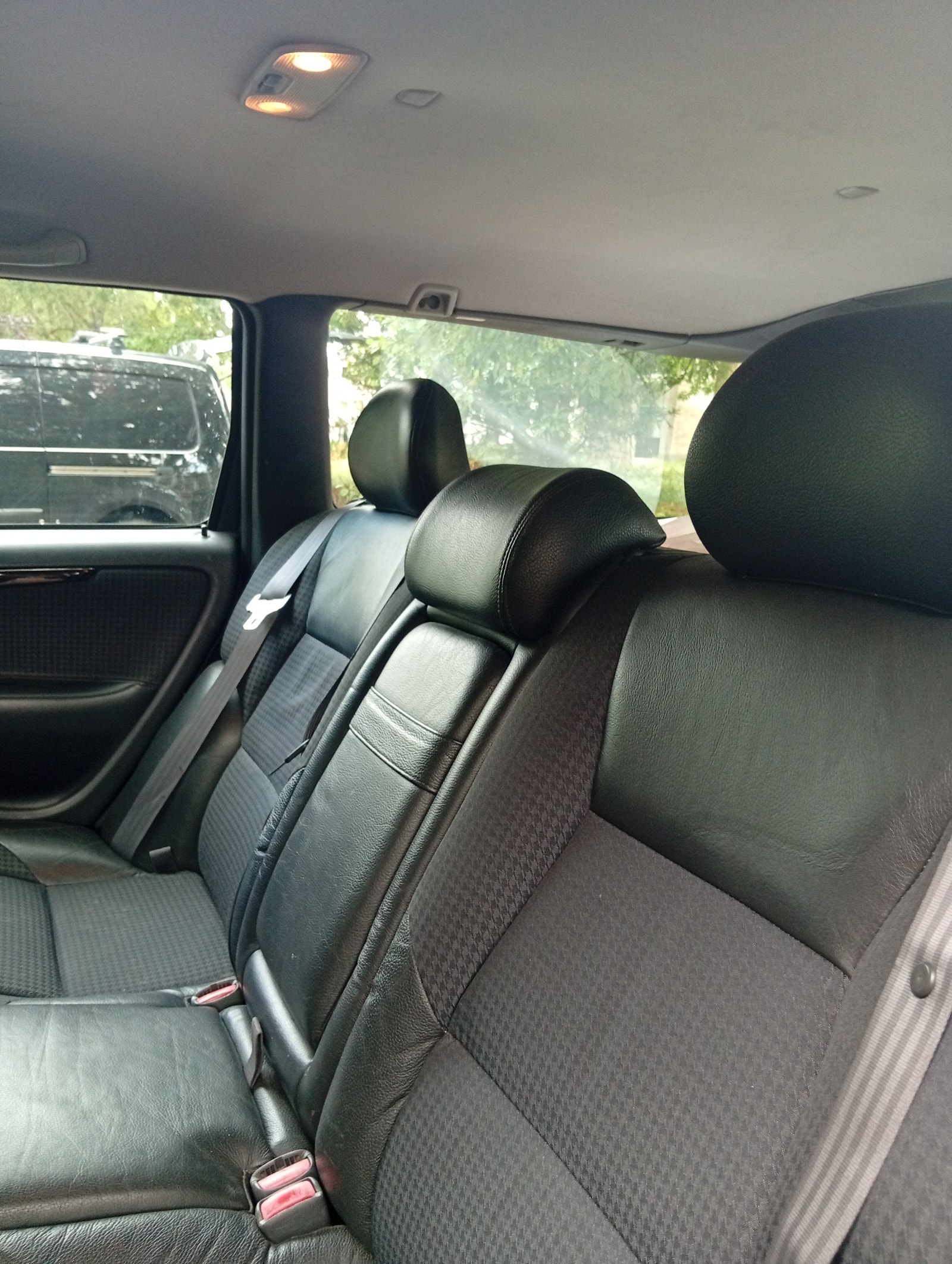 Volvo V70 2.4 Automatisk, 140hk, 2001