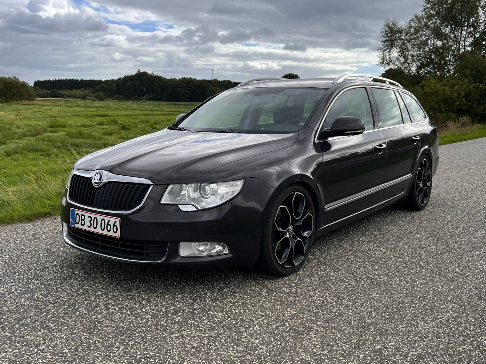 Škoda Superb Combi 1.8 TSI DSG Sequential, 7-trins, 160ps, 2011
