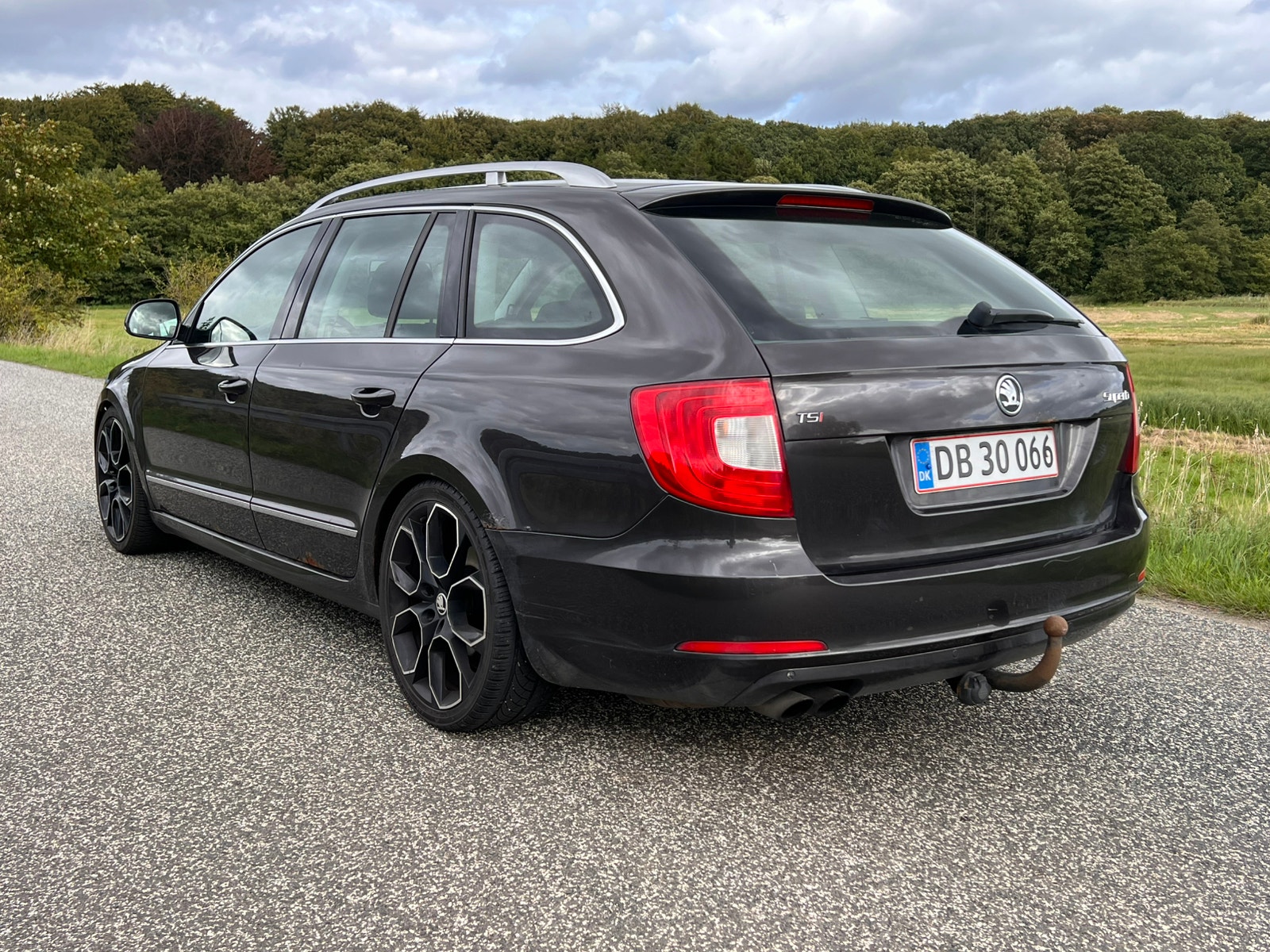 Škoda Superb Combi 1.8 TSI DSG Sequential, 7-trins, 160ps, 2011