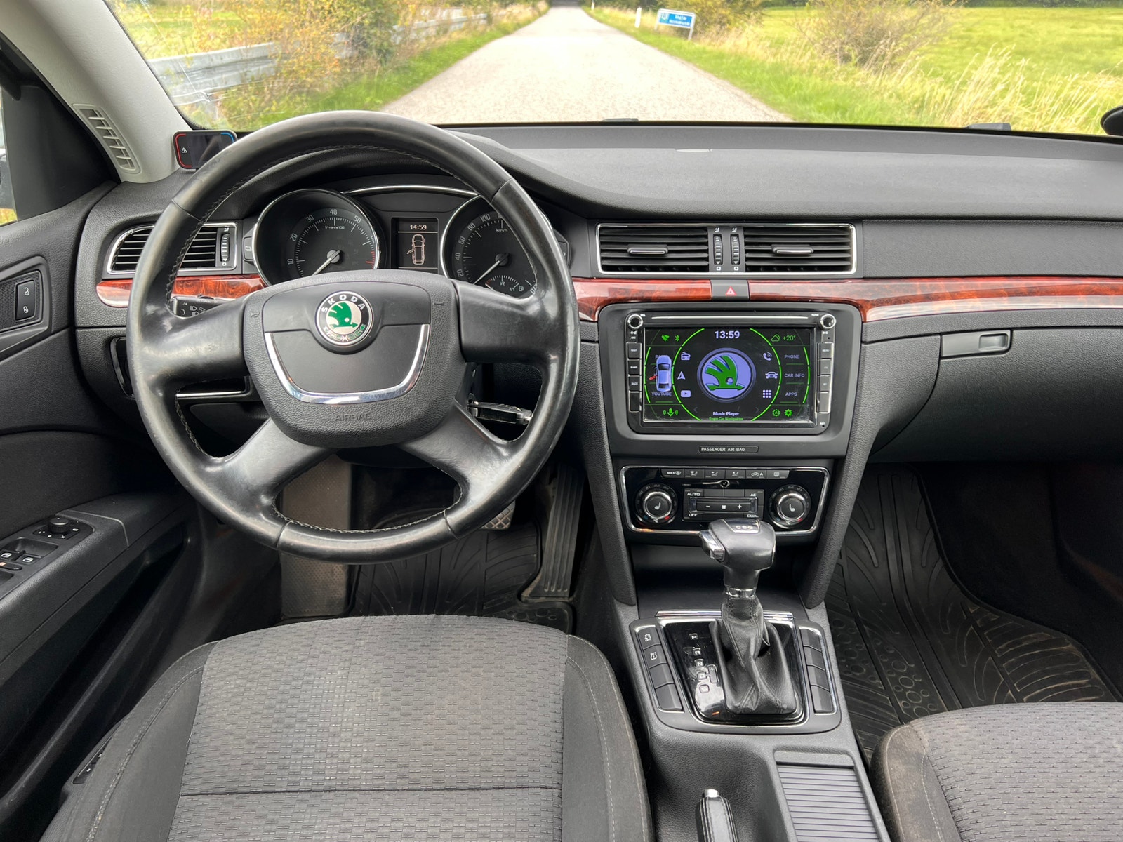 Škoda Superb Combi 1.8 TSI DSG Sequential, 7-trins, 160ps, 2011