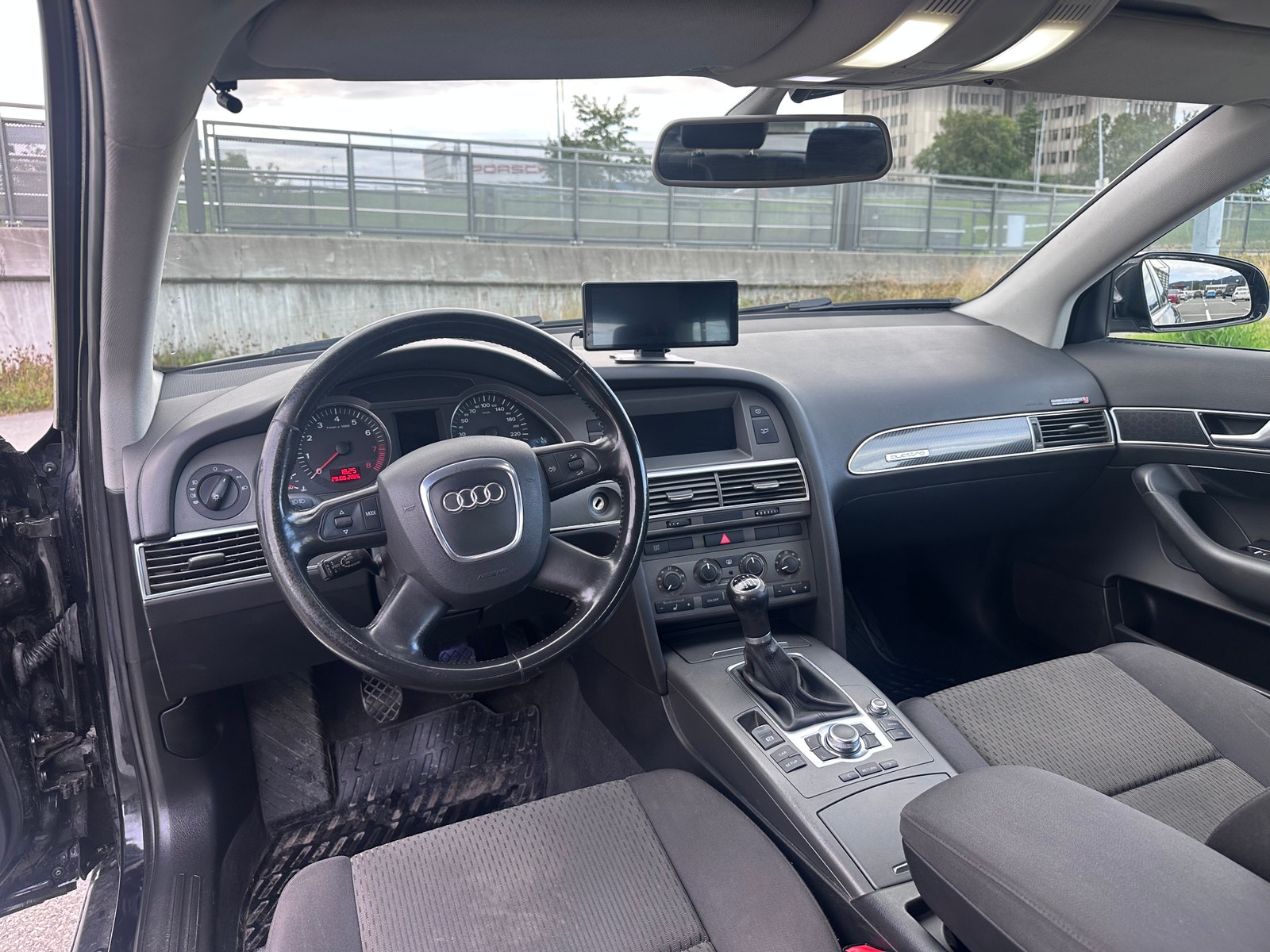 Audi A6 Avant 2.4 quattro Manual, 177hp, 2006