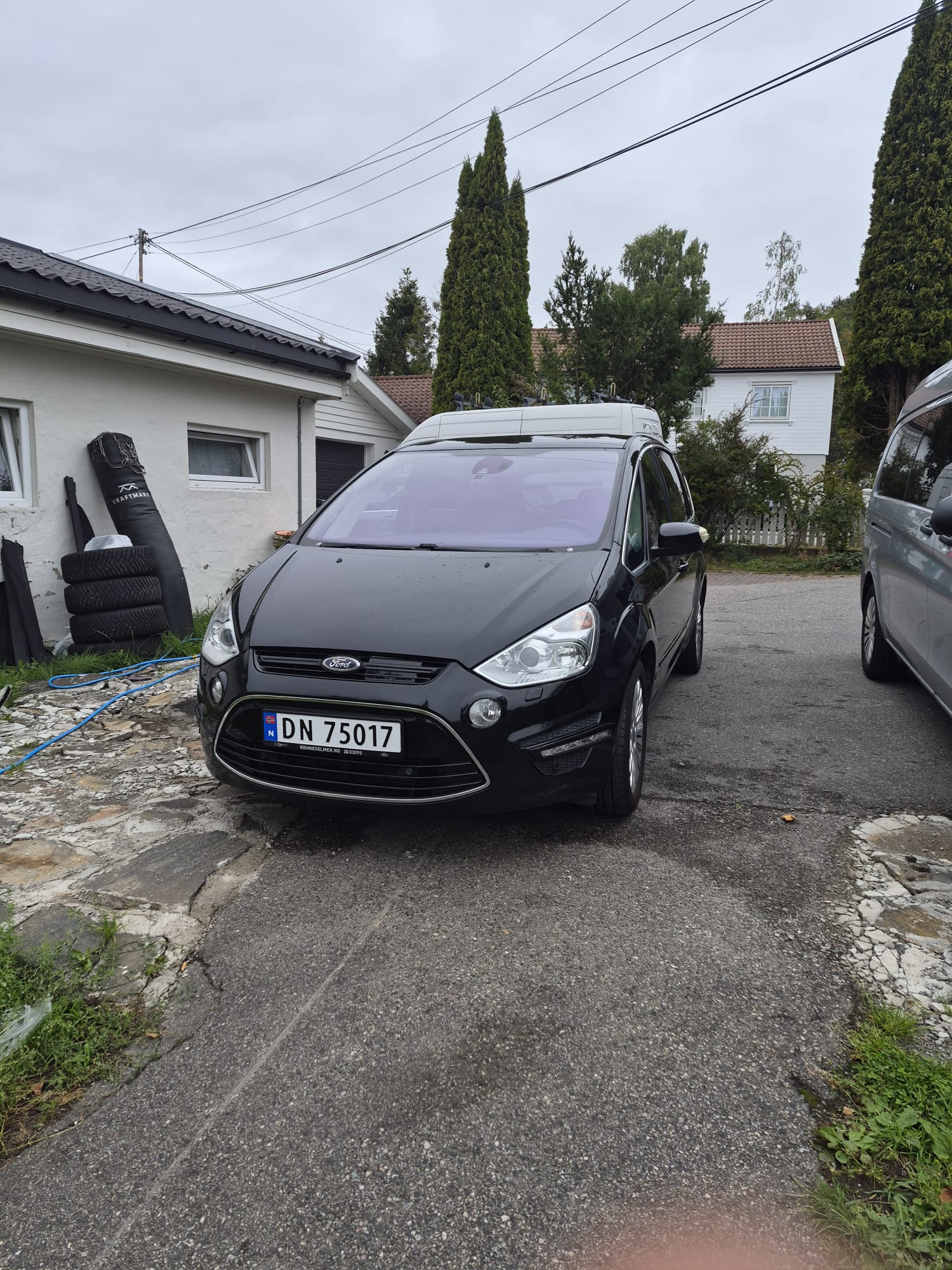 Ford S-MAX 2.0 TDCi Powershift 6, 6-trins, 140ps, 2011