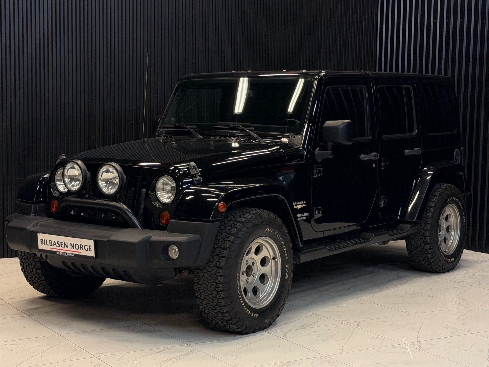 Jeep Wrangler Unlimited 2.8 4WD Automatic, 200hp, 2013