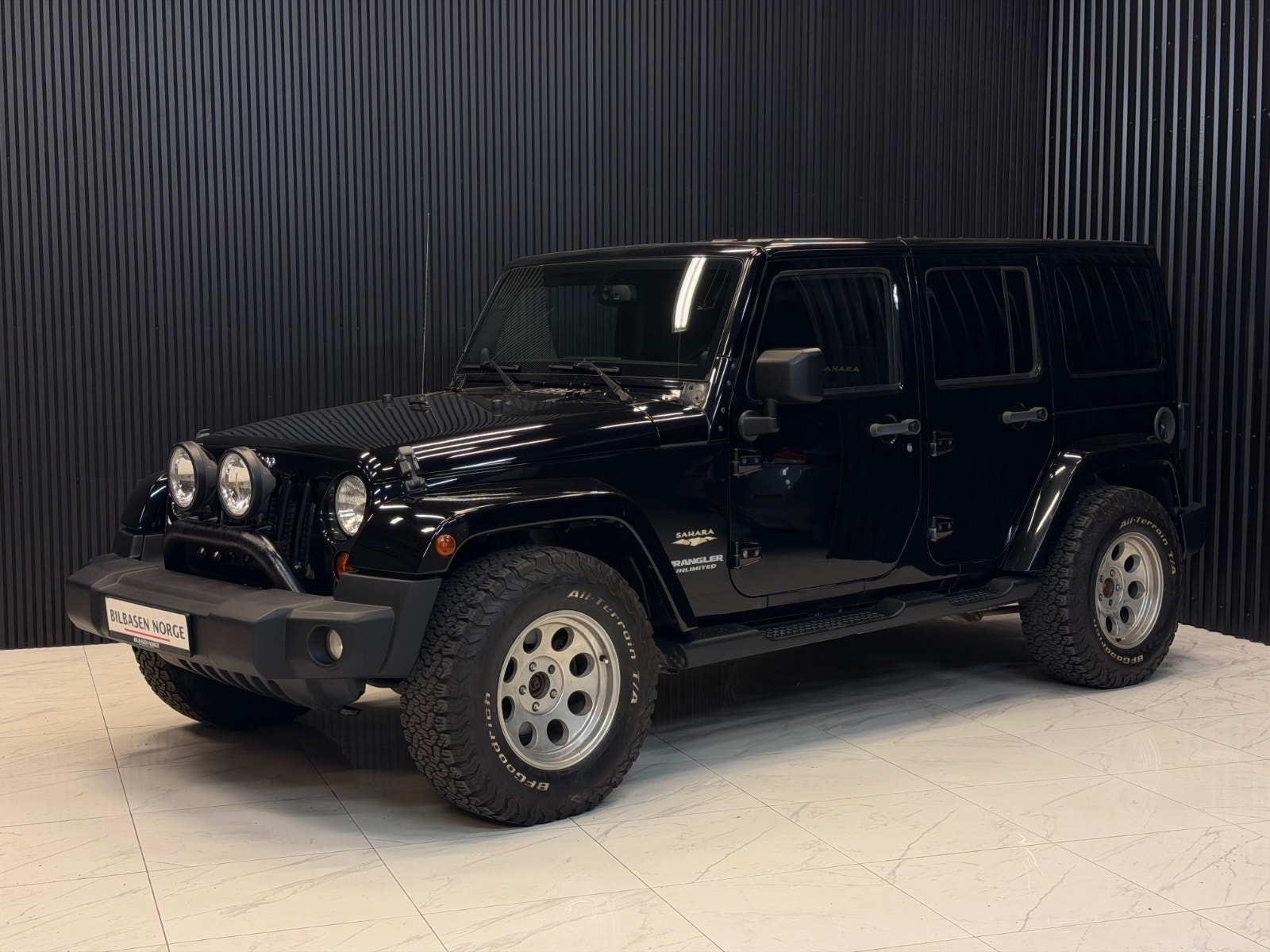 Jeep Wrangler Unlimited 2.8 4WD Automatic, 200hp, 2013