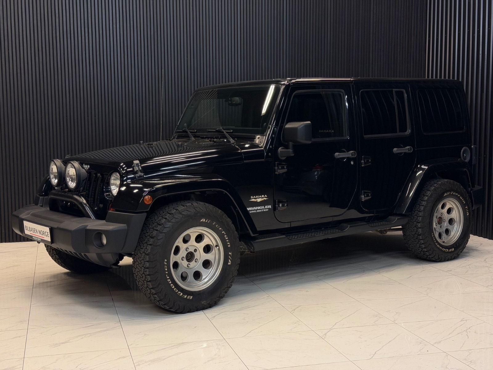Jeep Wrangler Unlimited 2.8 4WD Automatic, 200hp, 2013