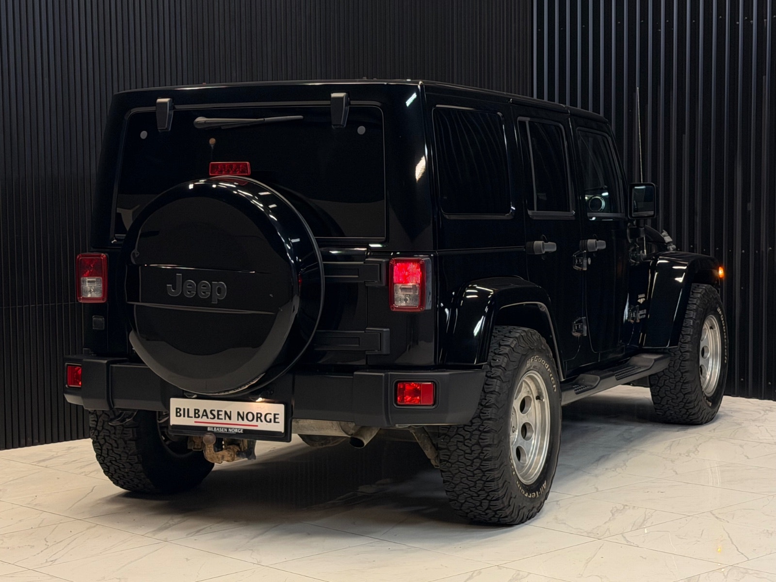 Jeep Wrangler Unlimited 2.8 4WD Automatic, 200hp, 2013