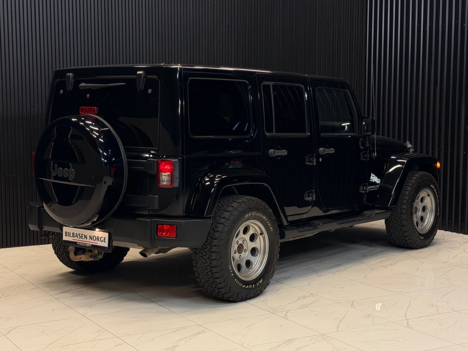 Jeep Wrangler Unlimited 2.8 4WD Automatic, 200hp, 2013