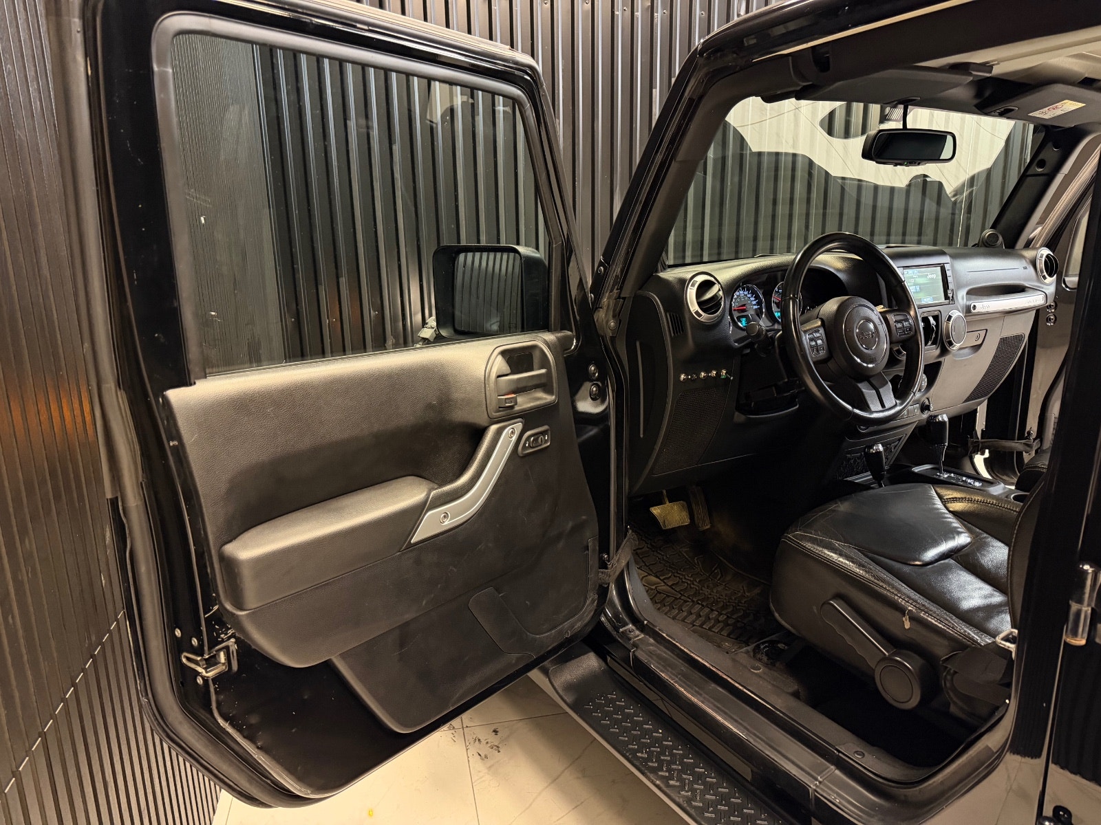 Jeep Wrangler Unlimited 2.8 4WD Automatic, 200hp, 2013