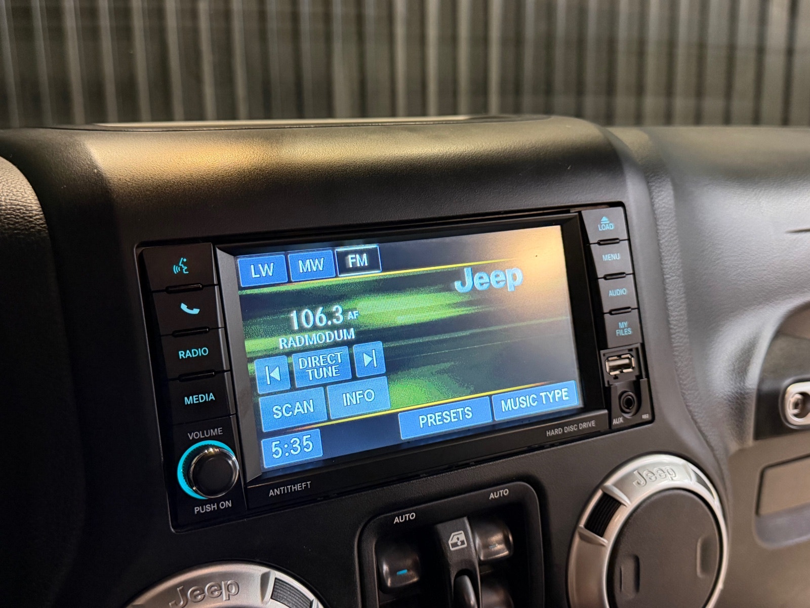 Jeep Wrangler Unlimited 2.8 4WD Automatic, 200hp, 2013