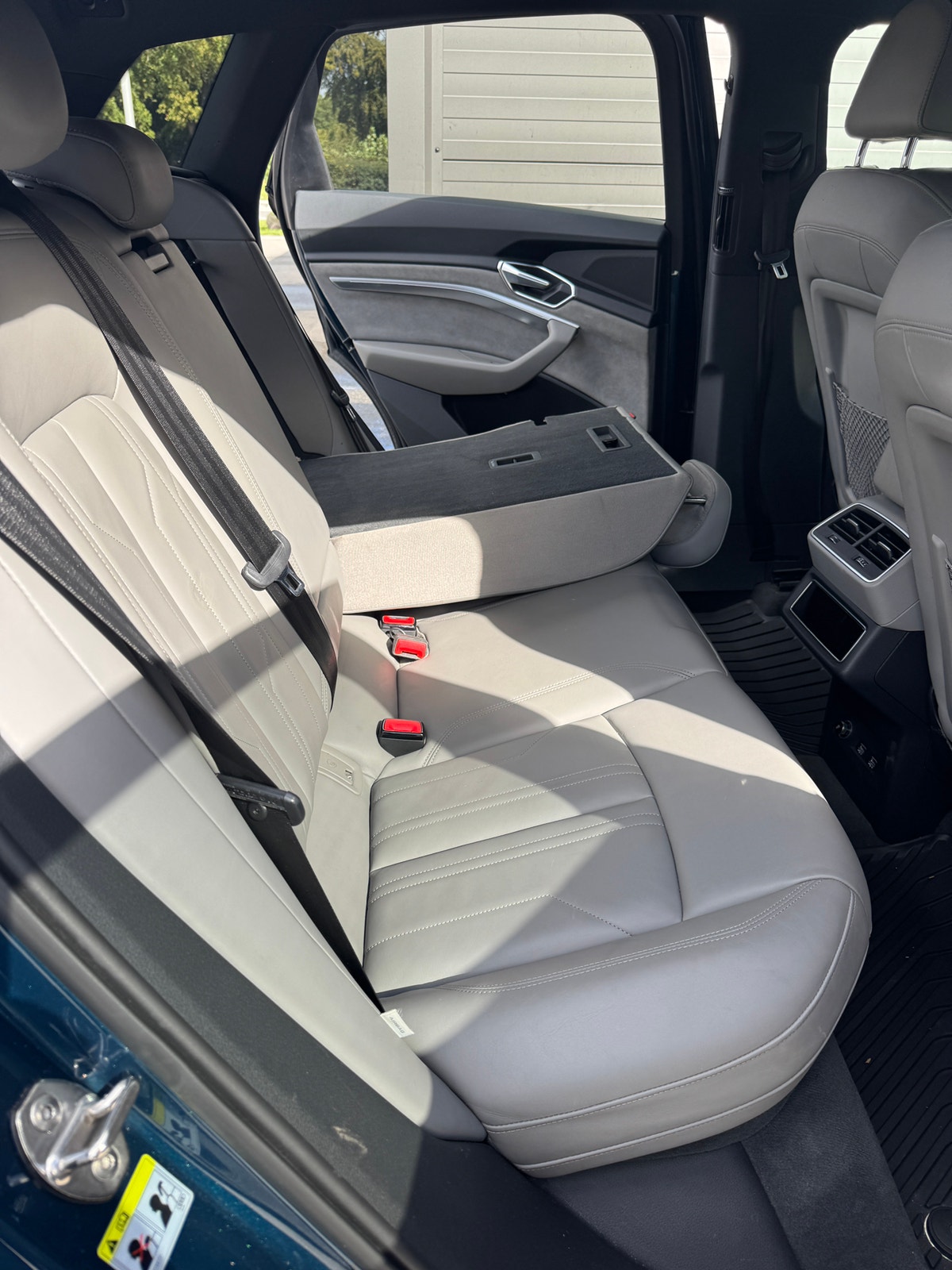 Audi e-tron 55 quattro, 408ps, 2019