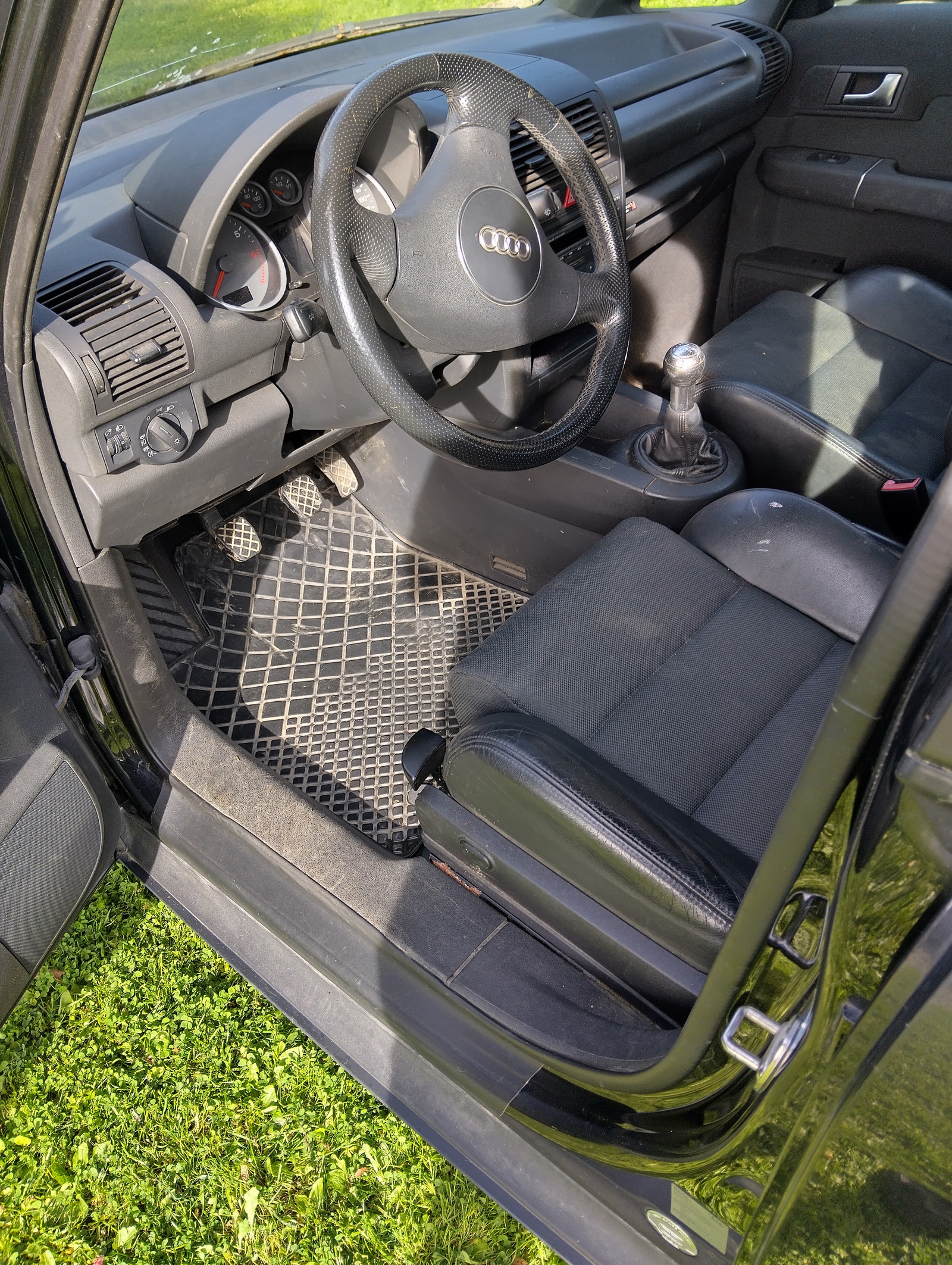 Audi A2 1.4 Manual, 75hp, 2003