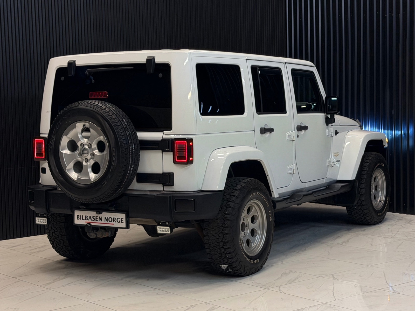 Jeep Wrangler Unlimited 2.8 4WD Automatic, 200hp, 2014