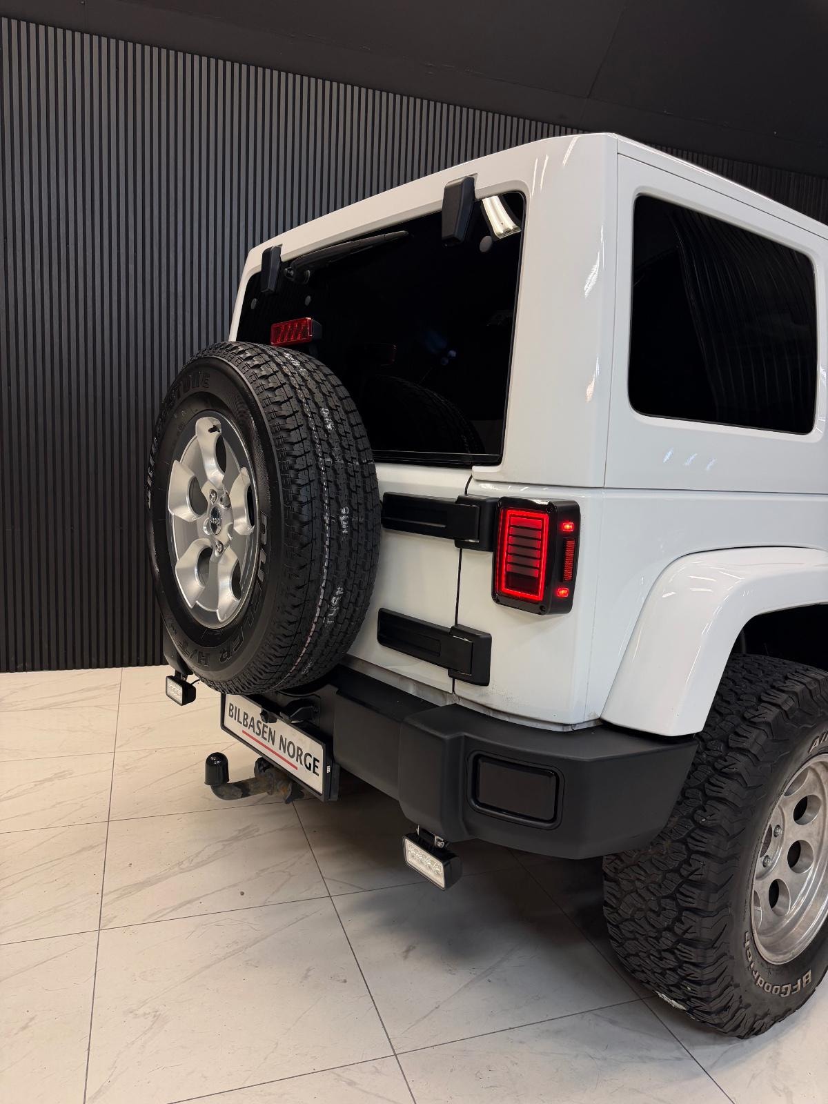 Jeep Wrangler Unlimited 2.8 4WD Automatic, 200hp, 2014