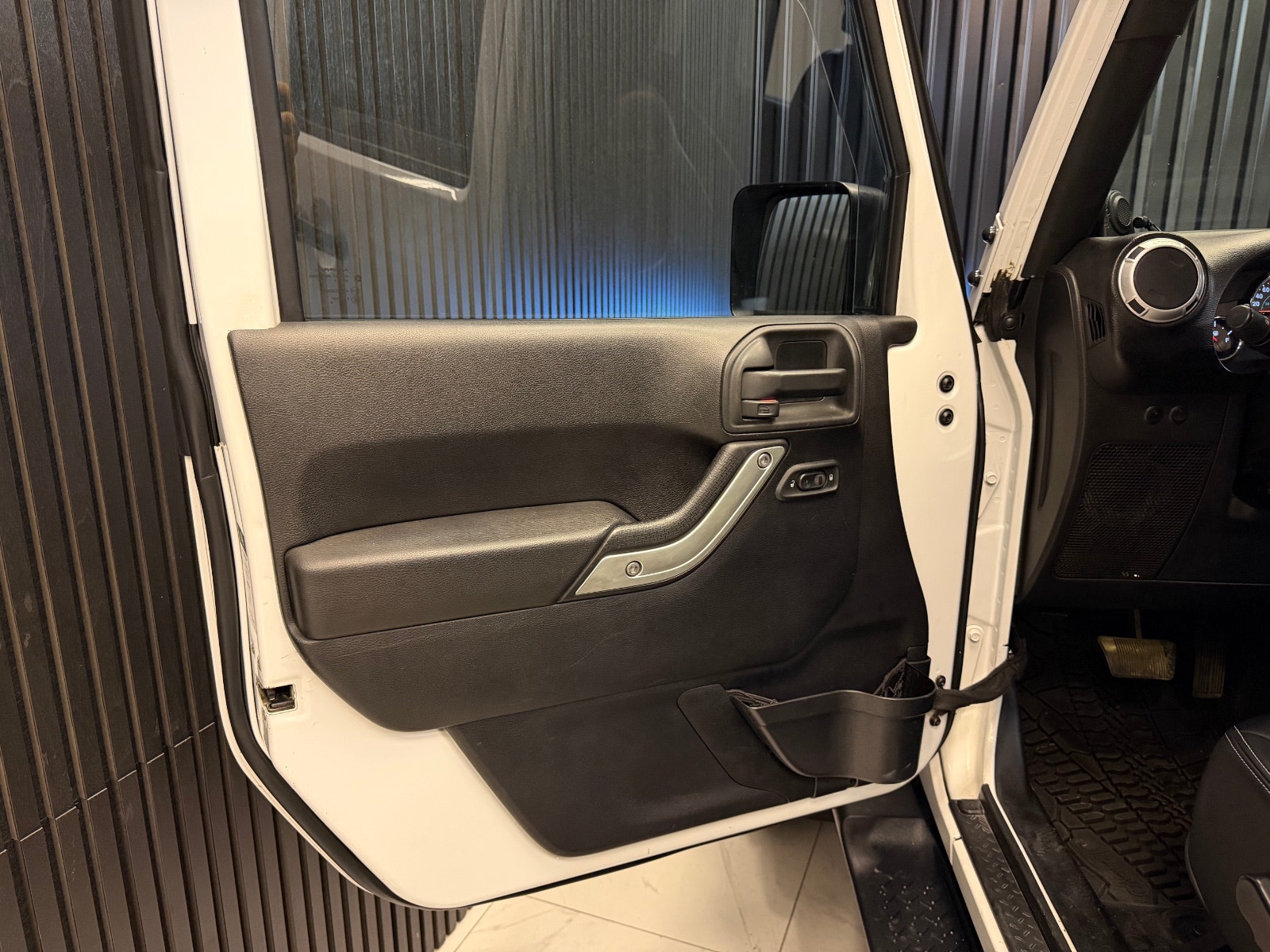 Jeep Wrangler Unlimited 2.8 4WD Automatic, 200hp, 2014