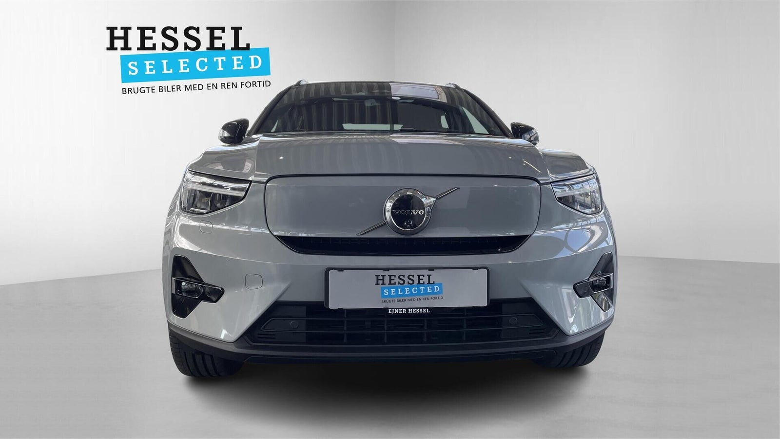 Volvo EX40 Single Motor Extended Range, 252hp, 2025