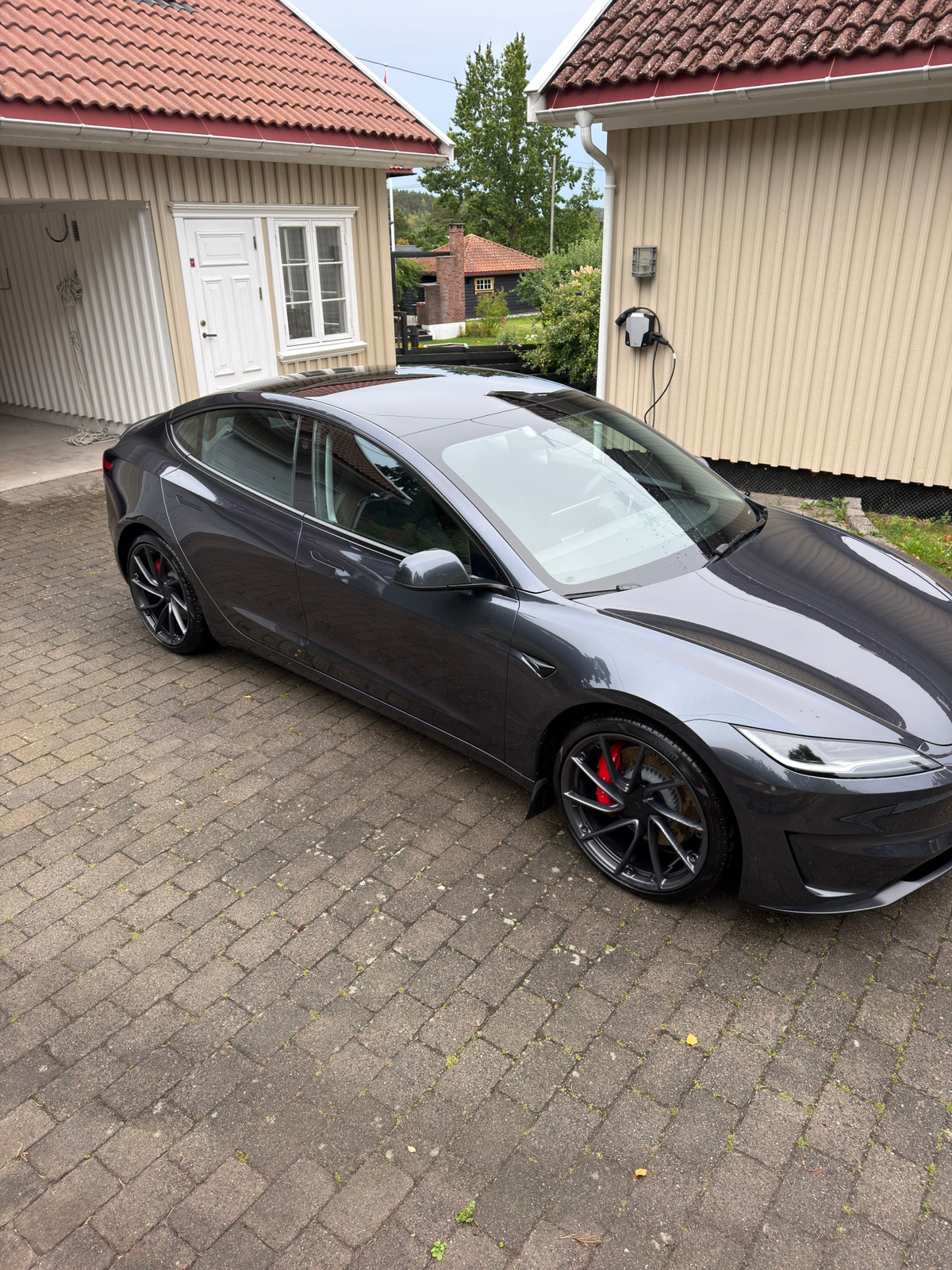 Tesla Model 3 Performance, 627hk, 2026