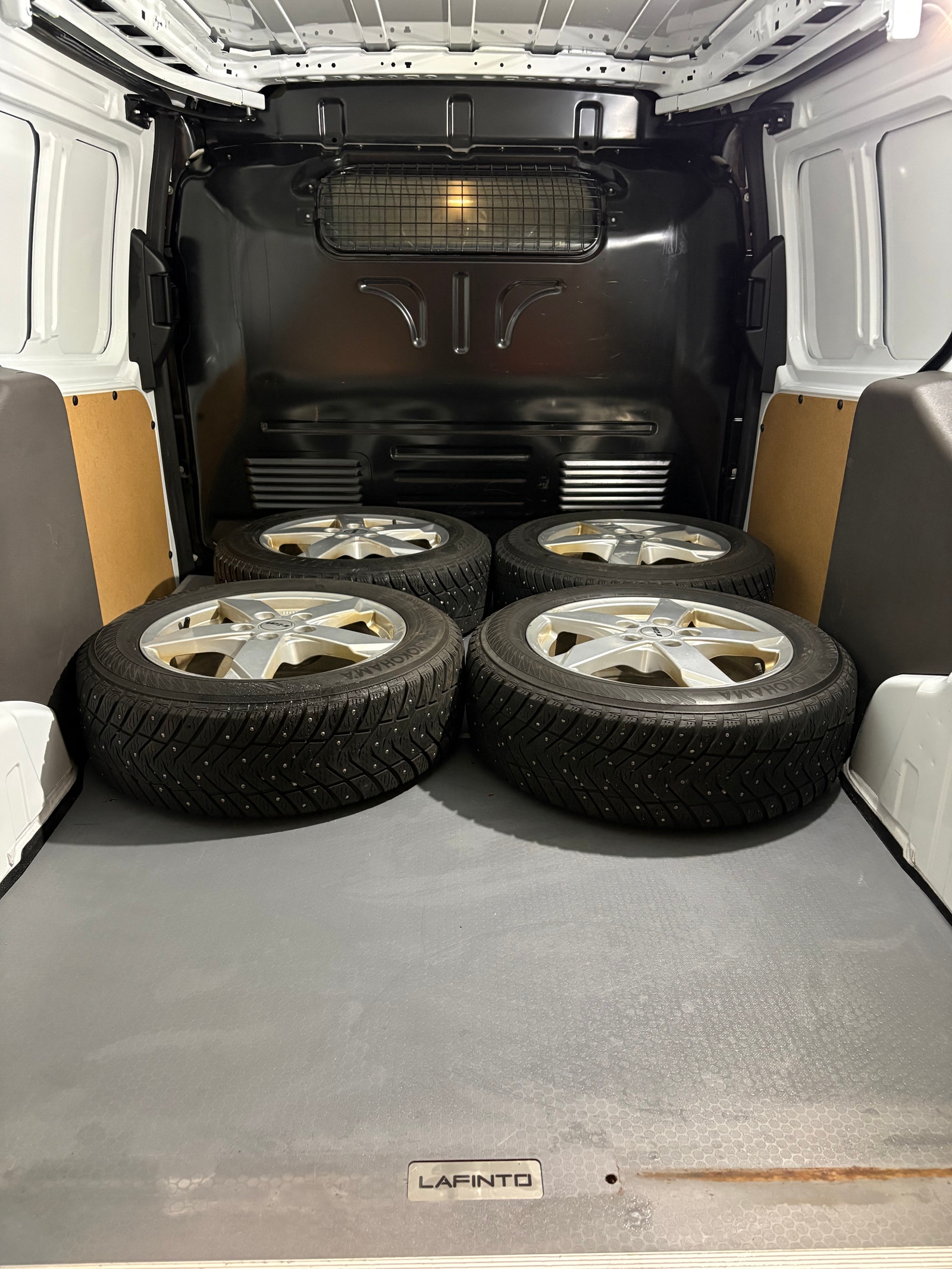 Ford Transit Connect 250 LWB 1.5 EcoBlue Manual, 120hp, 2022