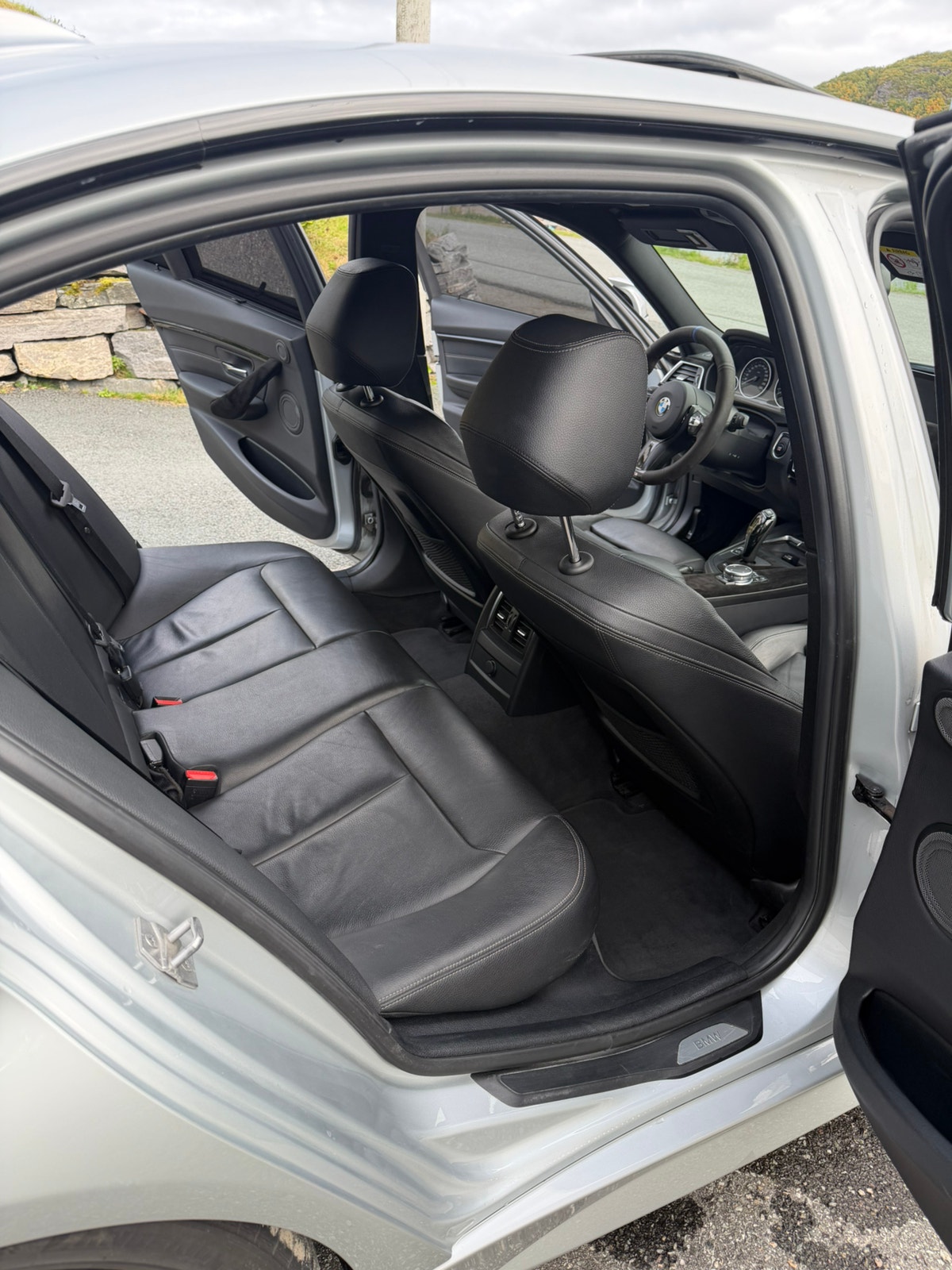 BMW 330e Sedan Steptronic, 252hp, 2016