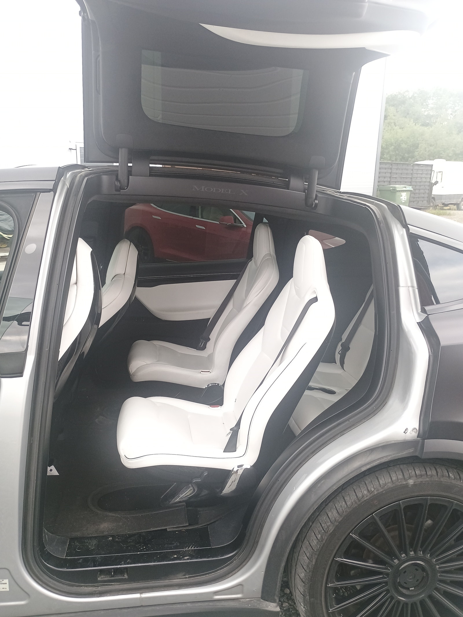Tesla Model X 90D, 423ps, 2016