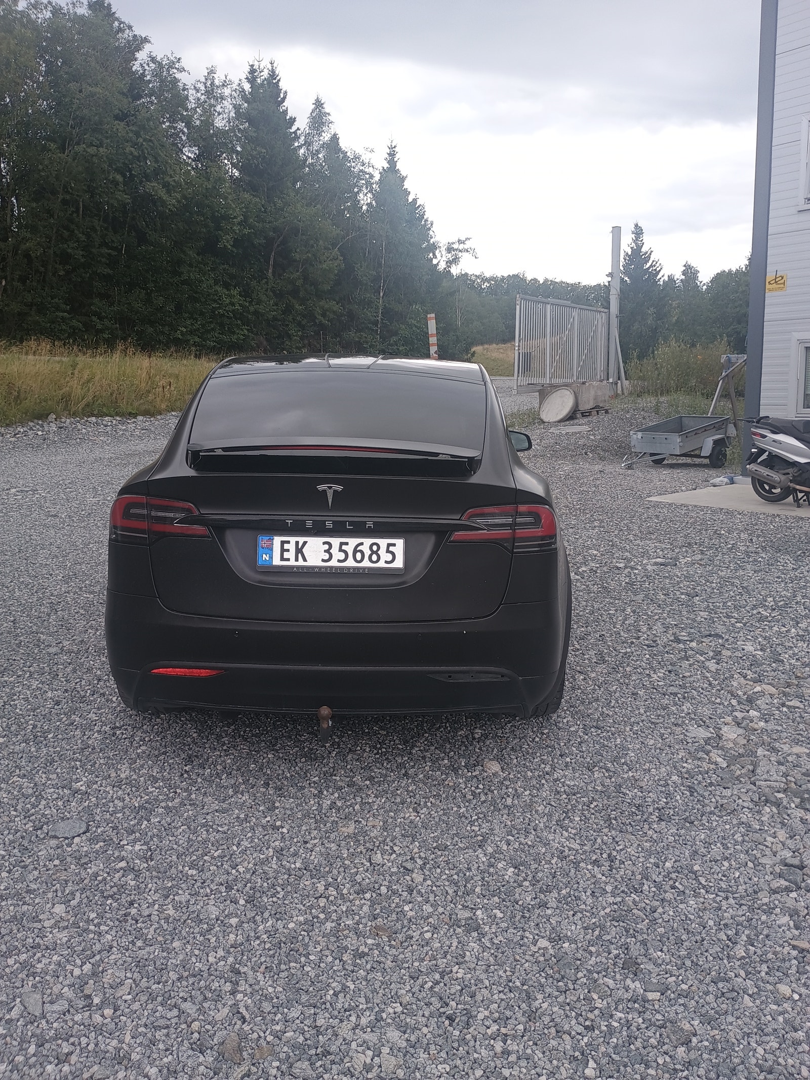 Tesla Model X 90D, 423ps, 2016