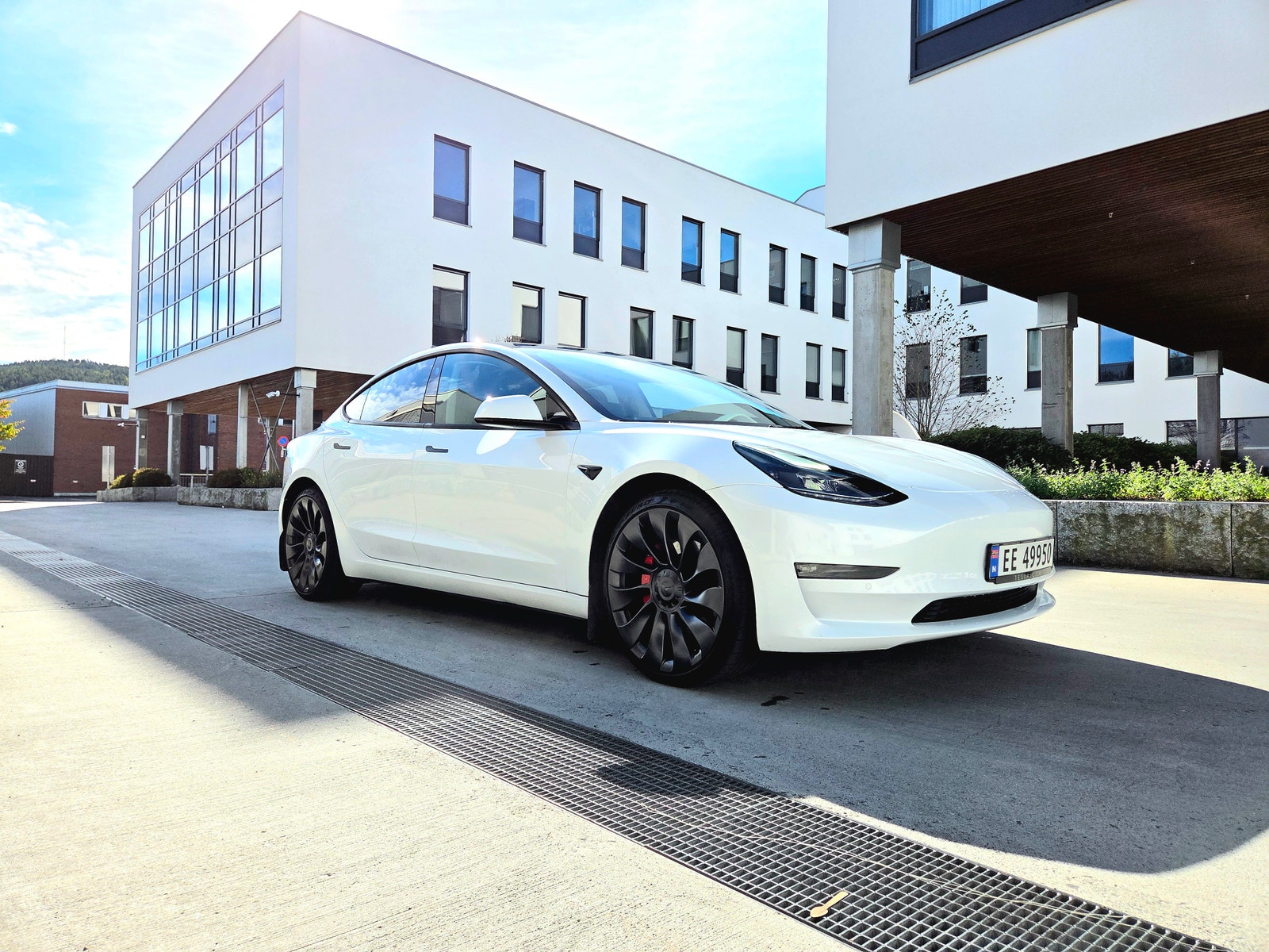 Tesla Model 3 Performance, 534hp, 2022