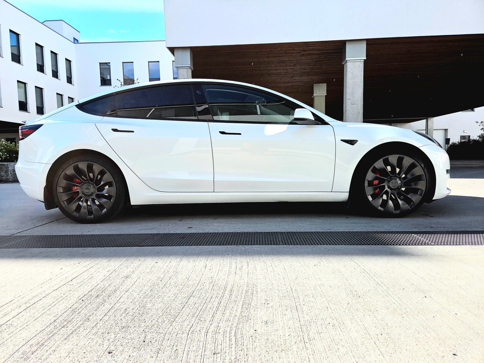 Tesla Model 3 Performance, 534hp, 2022