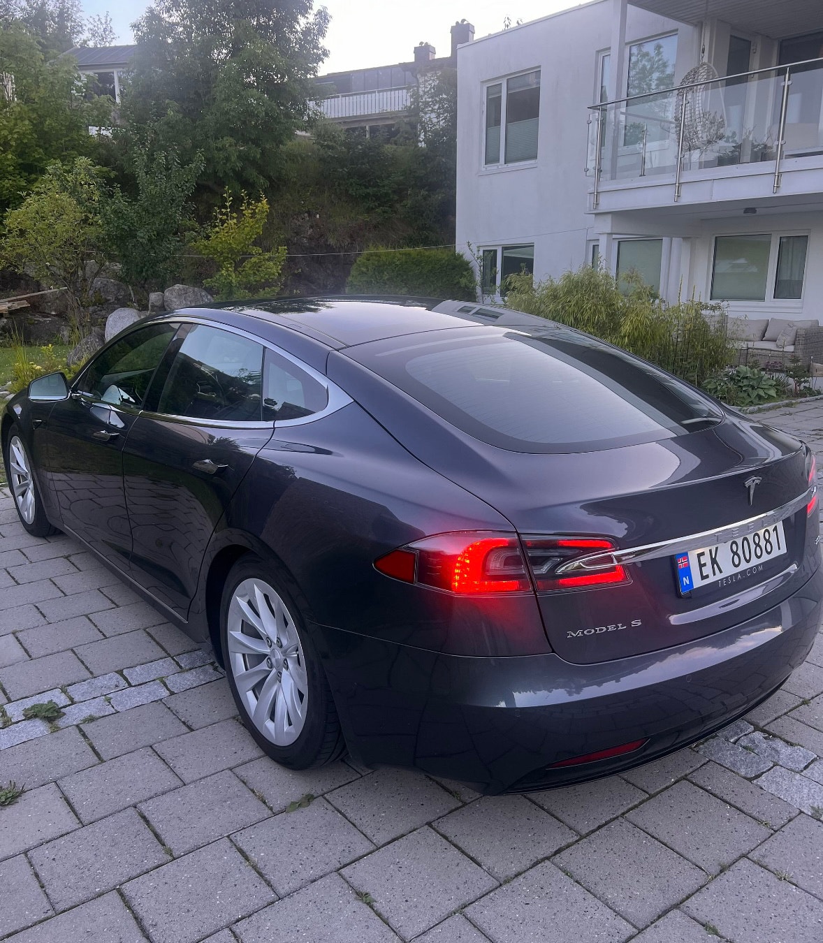 Tesla Model S 75D, 525ps, 2018