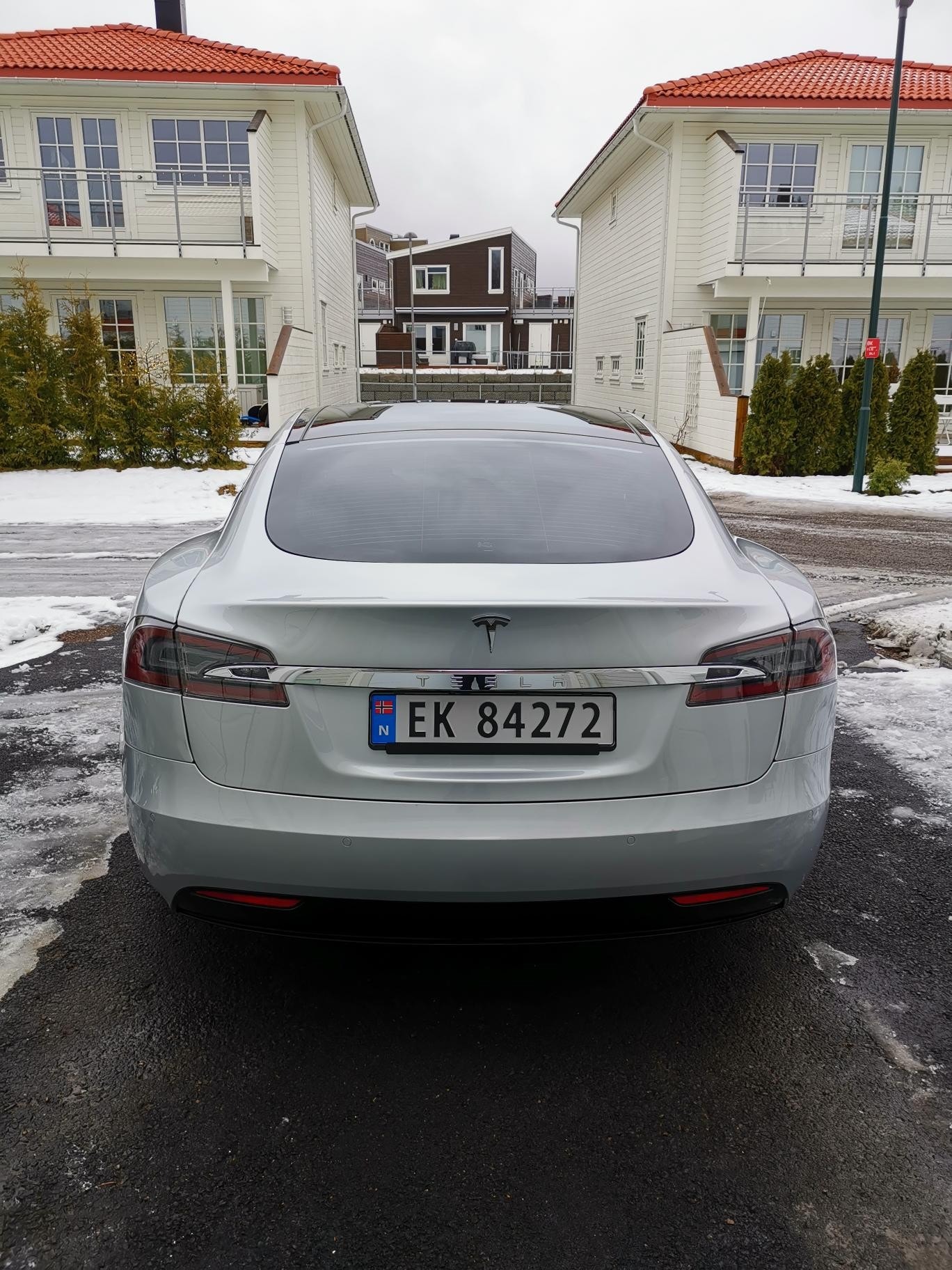 Tesla Model S 75D, 525ps, 2018