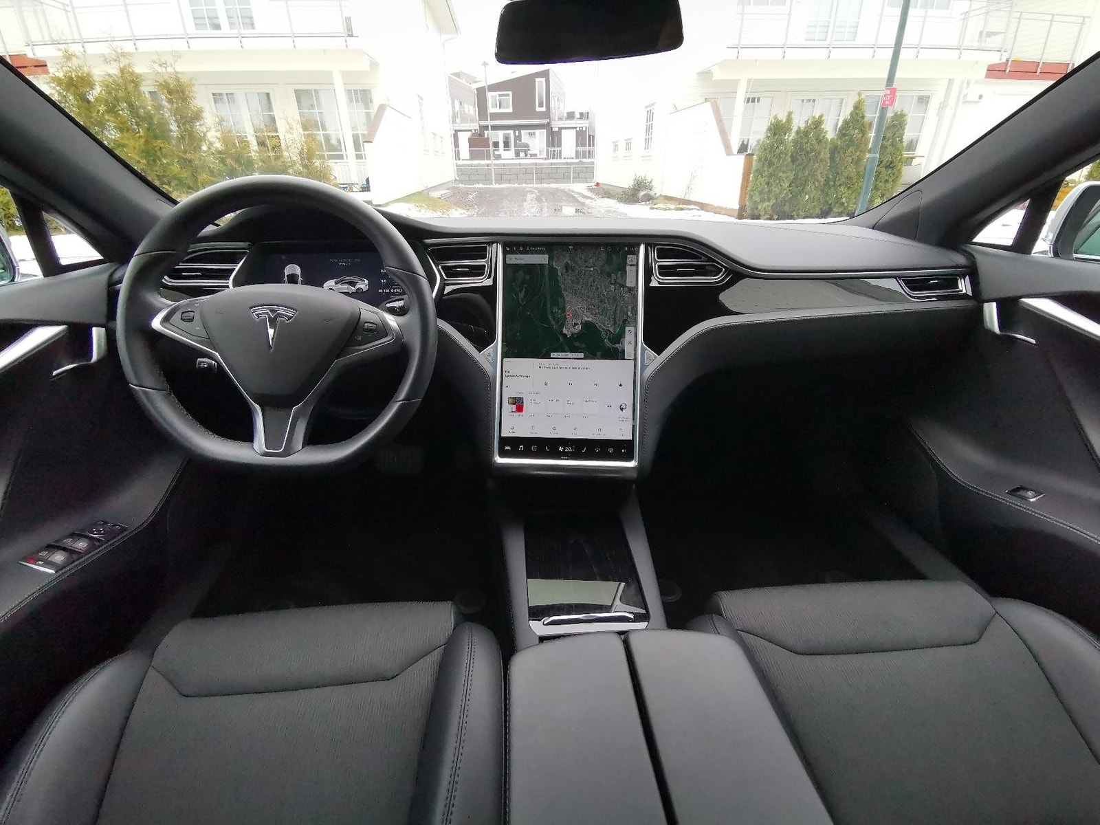 Tesla Model S 75D, 525ps, 2018