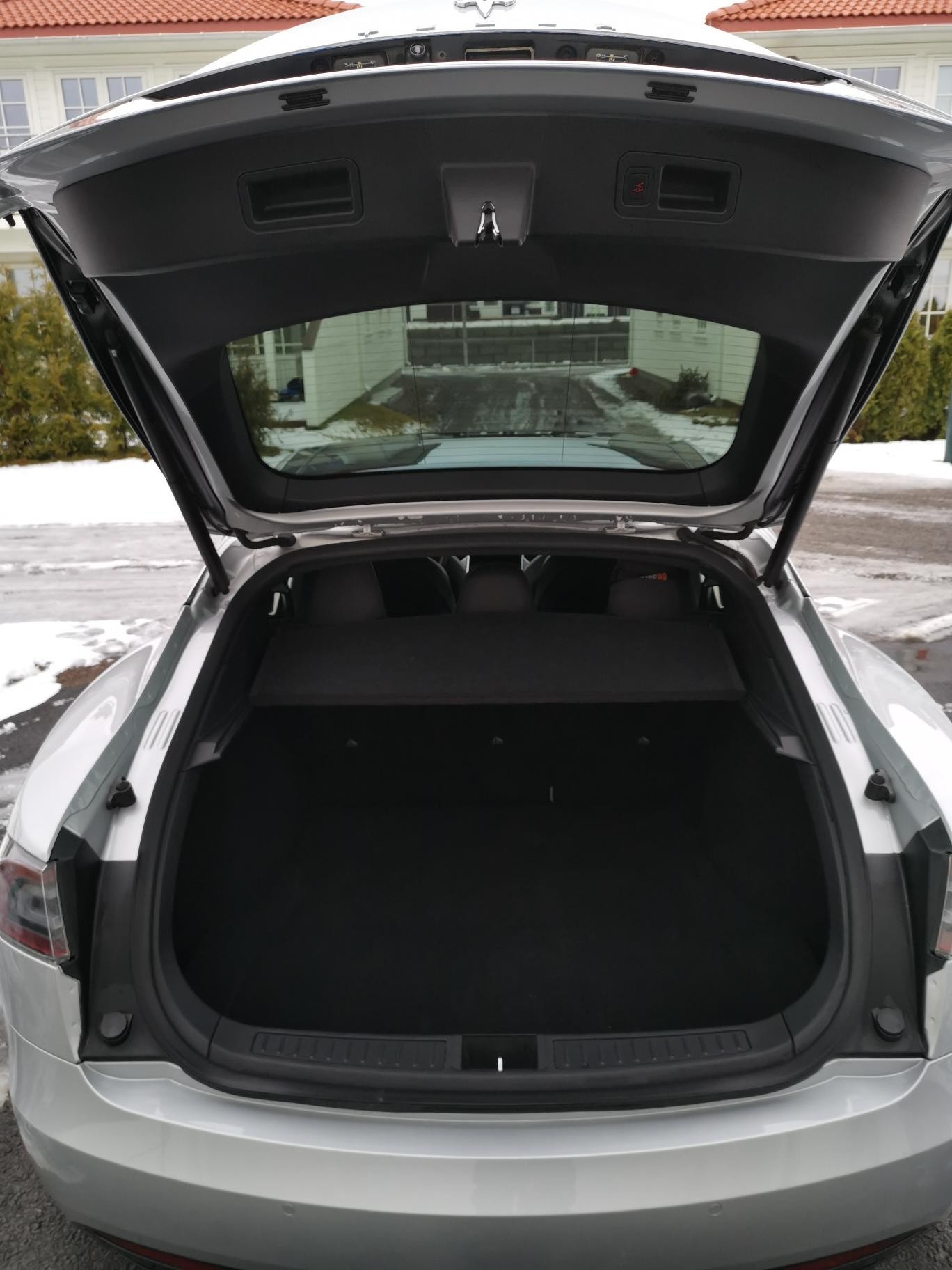 Tesla Model S 75D, 525ps, 2018
